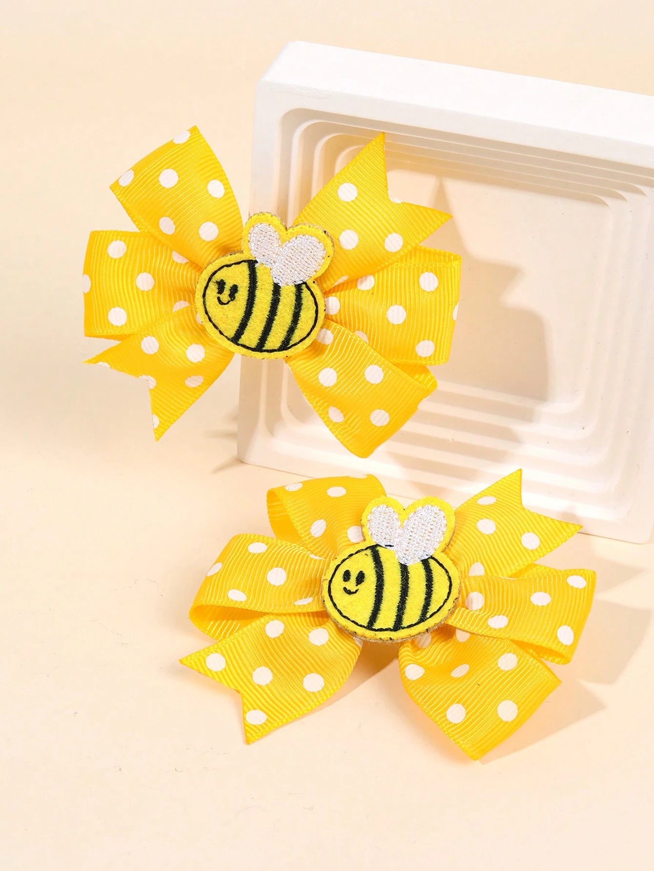 2pcs Cute Honey Bee Hair Clips For Girls Adorable Bee Patch Hair Bows White Polka Dot Bow Alligator Clips With Fully Lined Yellow Grosgrain Ribbon Bow Hairpins Lovely Spring Barrettes Girls Holiday Pa