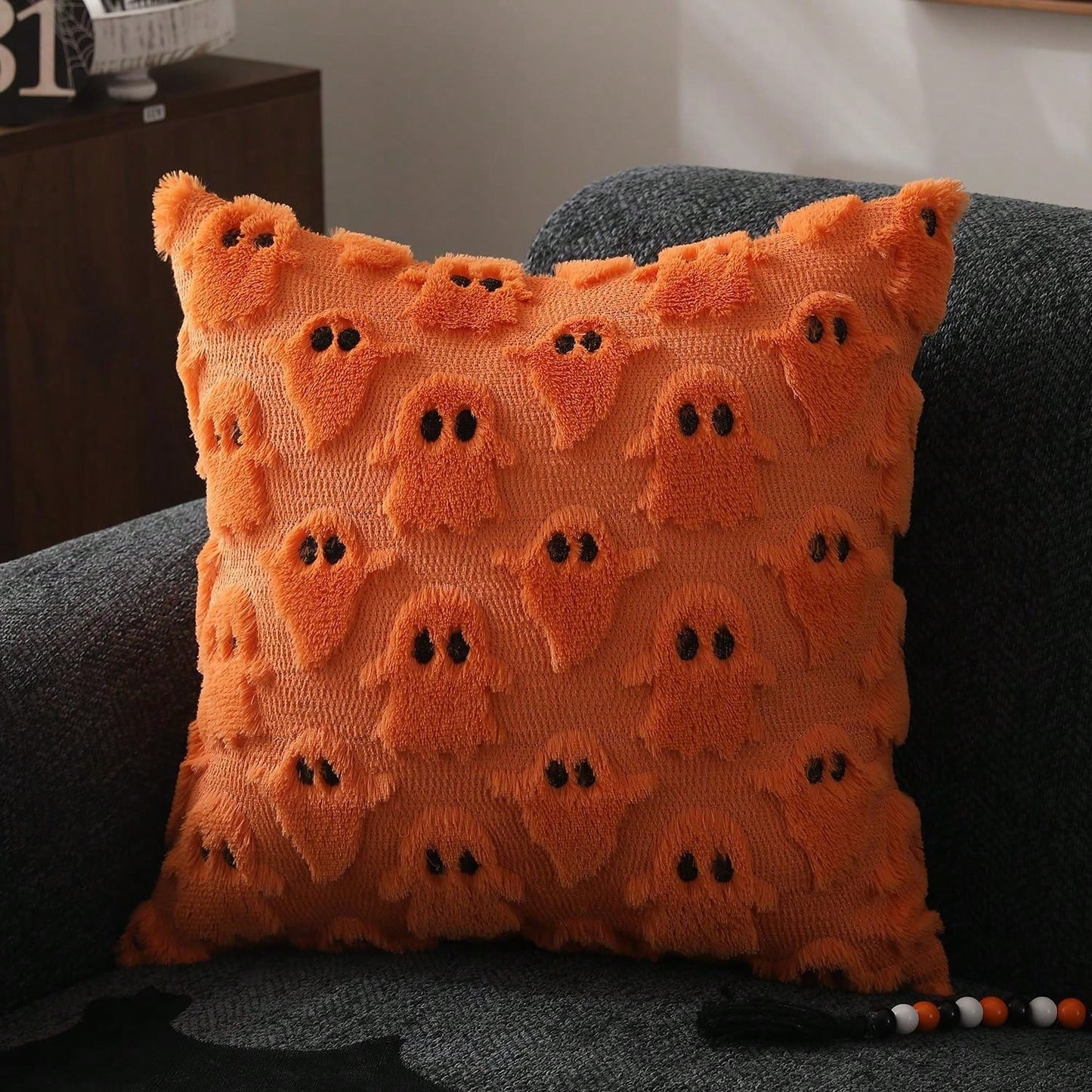 2Pcs Halloween Pillow Covers 18x18 Inch White Ghost Throw Pillow Cases Soft Plush Faux Fur Wool Couch Cushion Case For Chair Sofa Bedroom Living Room Home Decor