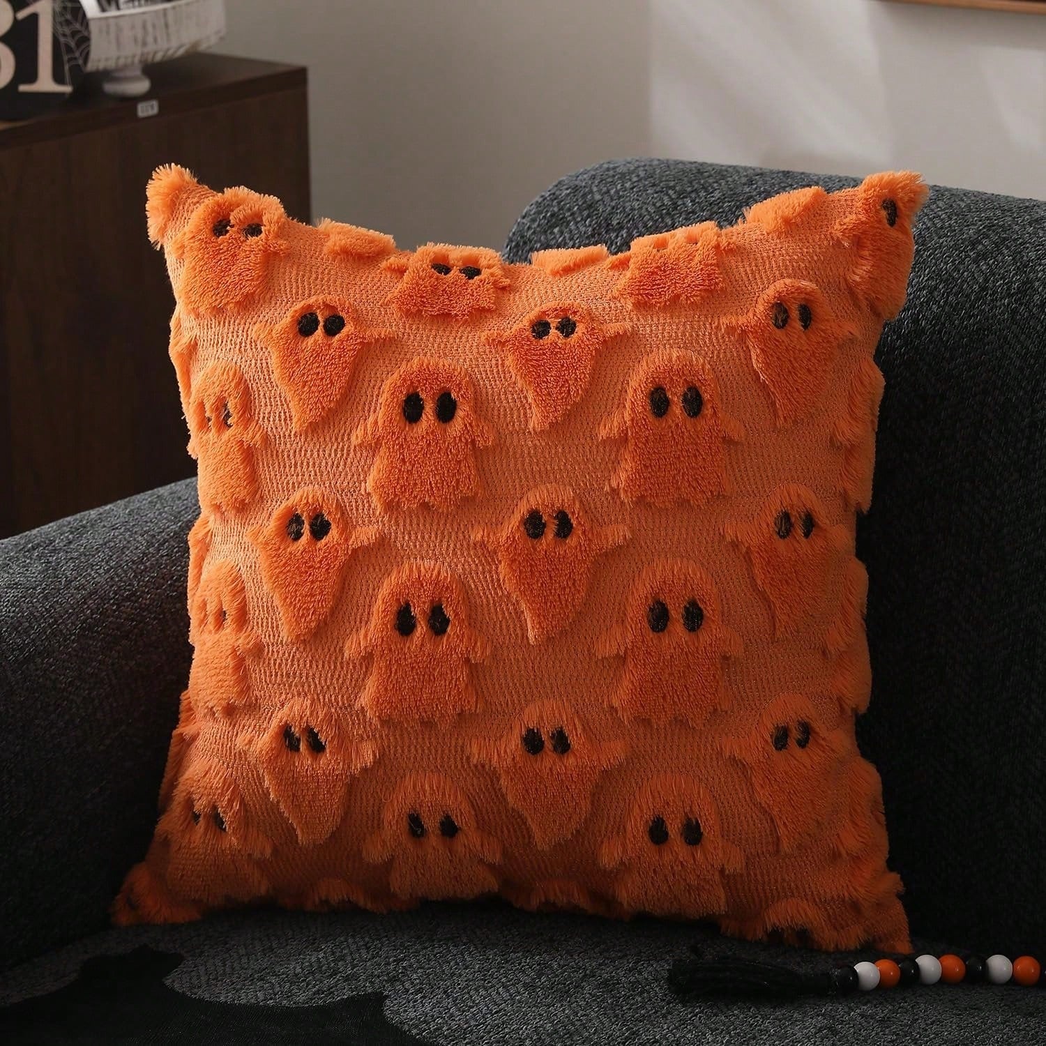 2Pcs Halloween Pillow Covers 18x18 Inch White Ghost Throw Pillow Cases Soft Plush Faux Fur Wool Couch Cushion Case For Chair Sofa Bedroom Living Room Home Decor