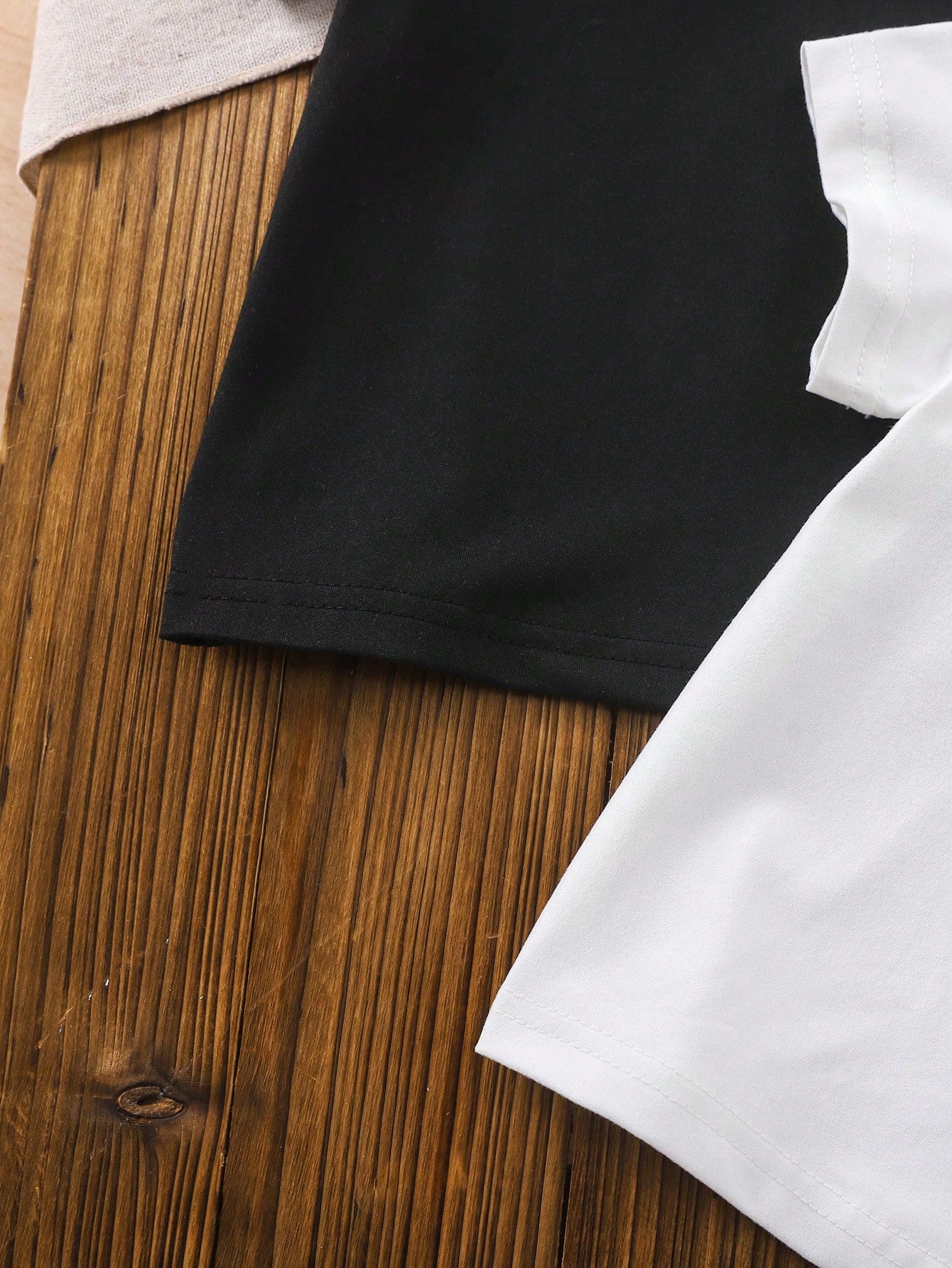 2pcs/Set Baby/Baby Boy Casual All-Match Black And White T-Shirts With Simple Letter Prints, Suitable For Summer Wear, Versatile For All Occasions