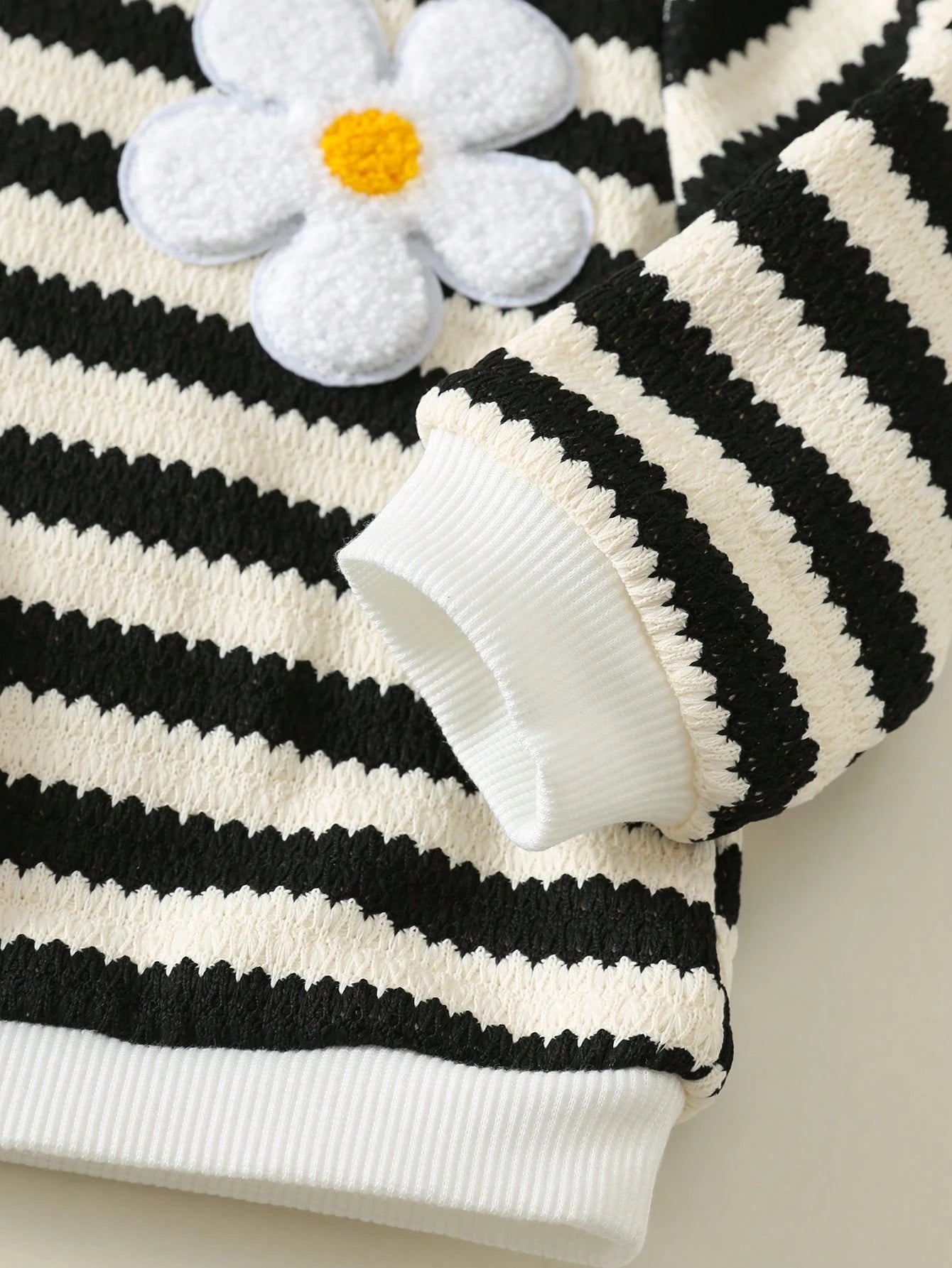 2pcs/Set Baby Girl Autumn/Winter Cute Casual Striped Knit Floral Pattern Long Sleeve Sweatshirt & Pants Set, Infant Autumn/Winter Outfit, Fleece Lined Sweatshirt Set, Striped Set