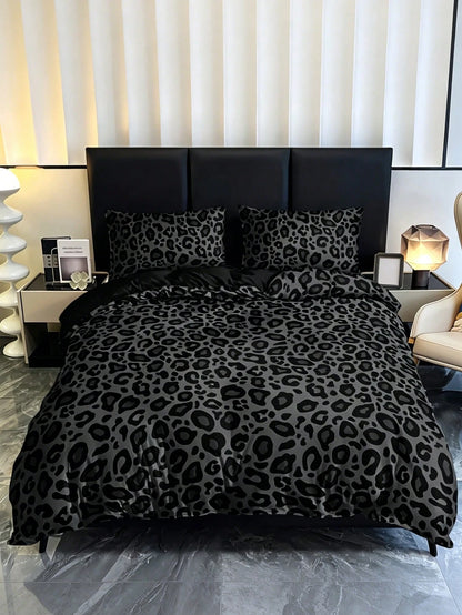 3-Piece Luxury Black Leopard Print Gothic Style Duvet Cover Set, Random Pillowcase Pattern, Duvet Cover Set (1 Duvet Cover + 2 Pillowcases, Pillow Inserts Not Included), Soft Warm Comfortable Bedroom