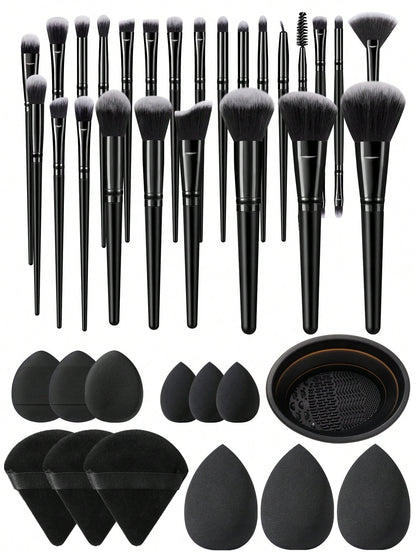 38pcs Makeup Brush Set, Including: 25pcs Makeup Brushes + 3pcs Makeup Sponges + 3pcs Mini Makeup Sponges + 3pcs Makeup Powder Puffs + 3pcs Mini Air Cushion Puffs + 1pc Makeup Brush Cleaning Tool