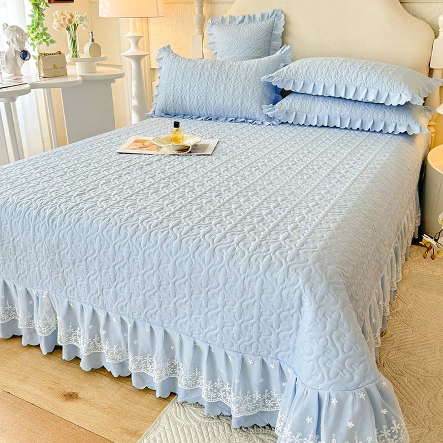 3pcs Princess Style Bedspread Set(1*Bedspread + 2*Pillowcases, Without Core), Suitable For All Seasons And Hand Washable, French Princess Bedspread Set