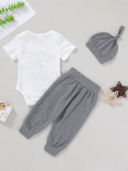 3pcs/Set Casual Cute Baby Boy Outfit, Soft Breathable Bodysuit Set With Letter & Gesture Graphics, Drawstring, Pants And Hat, Suitable For Casual, Daily, Vacation, Party
