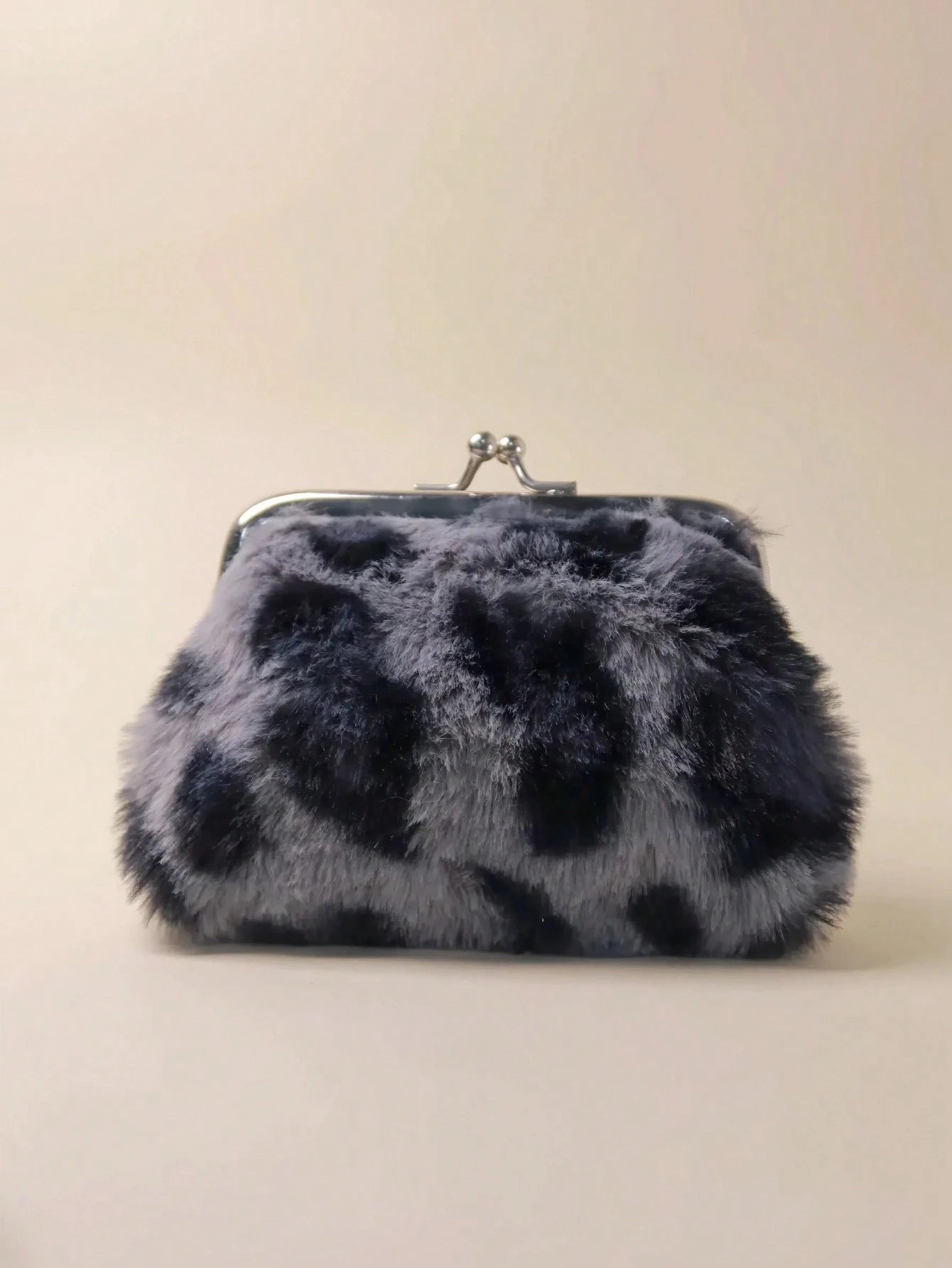 4-Inch Fashionable Leopard Print Plush Silver Metal Clip Coin Purse, Waterproof Leopard Print Card Holder, Available In Black, Burgundy, Brown, Purple, White And Other Colors, Can Hold Bank Cards, Cre
