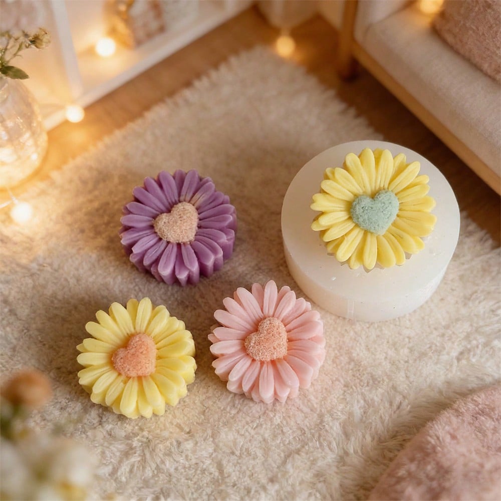 4pcs Floral Silicone Molds- Realistic Daisy Flowers With Layered Petals And Center- For Candles, Soaps, Resins, Polymer Clay, Gypsum Crafts- Reusable Molds For DIY Floral Arrangements, Weddings, Bi