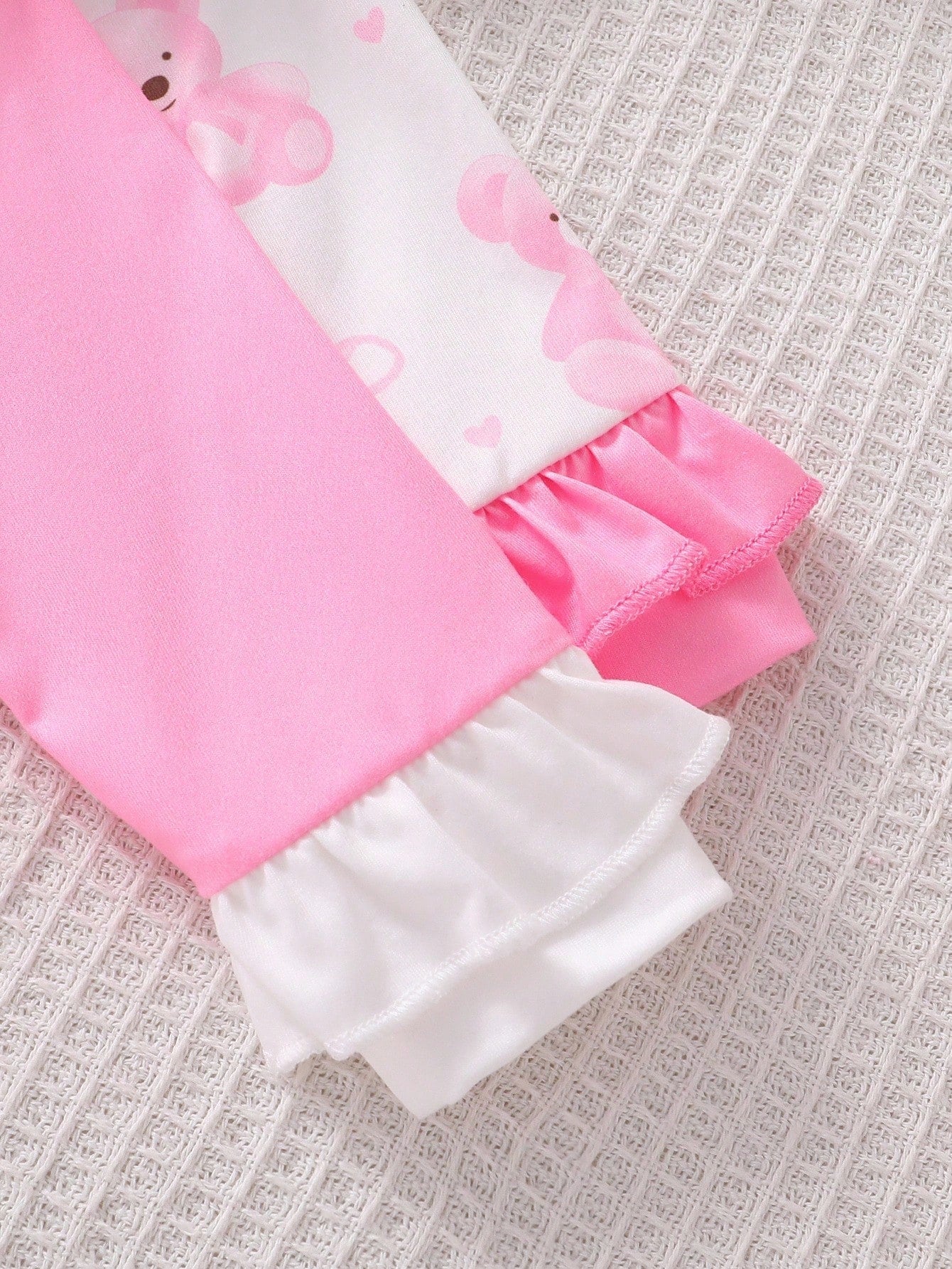 4pcs Newborn Baby Girl Clothes Set,White,Autumn,Cute,Family Matching Bear & Bow Decor Long Sleeve Footie Jumpsuit Romper With Hat & Gloves,Pink Outfit