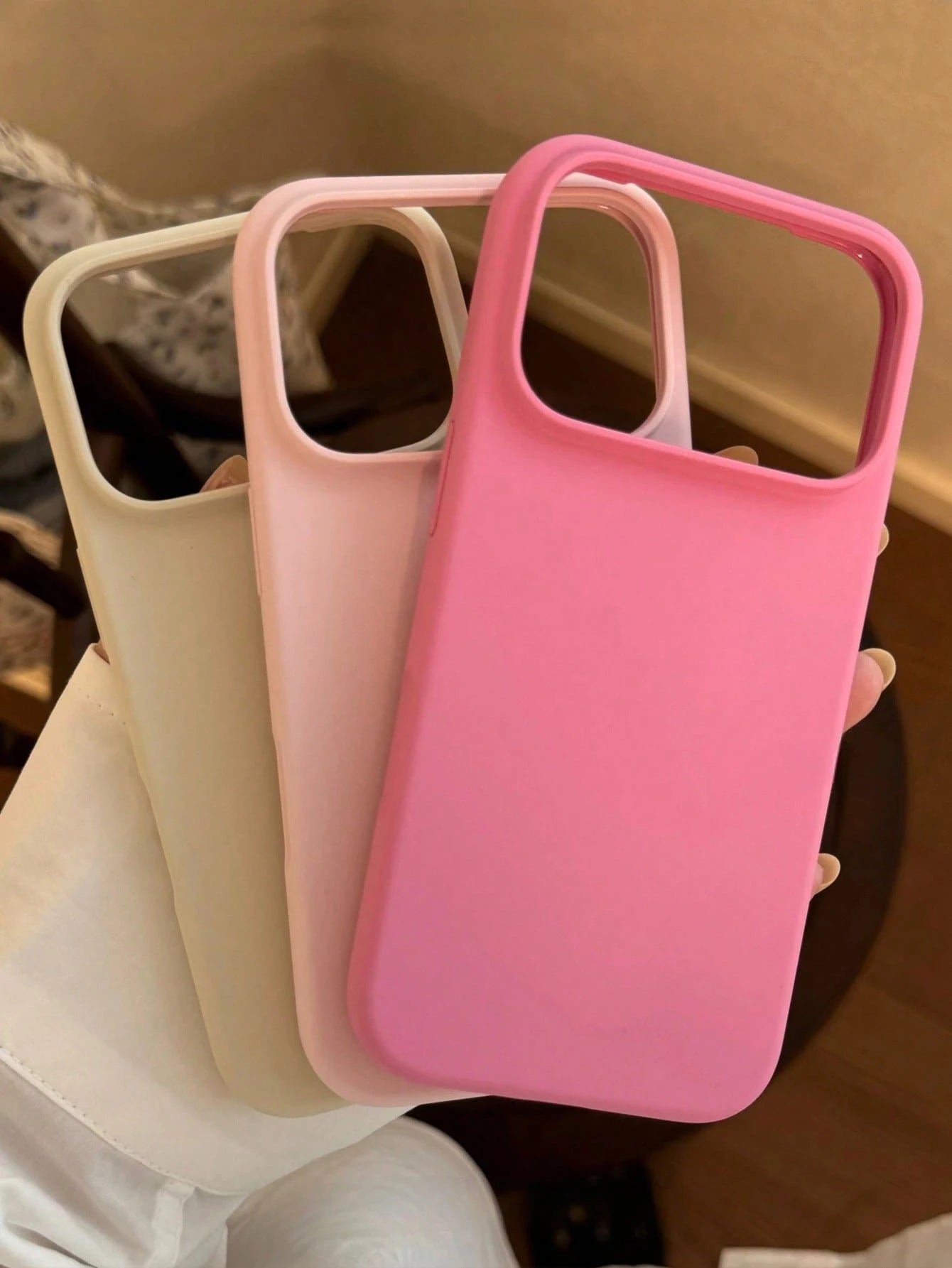 4pcs Phone Case Set, Black + Pink + Rose Red + White, Dopamine Matte 4pcs Phone Case Set Compatible With 17 Pro Max/17 Pro/17/16 Pro Max/16/16 Pro/16 Plus/15/15 Pro Max/15 Pro/15 Plus/11/12/13/14 Pro