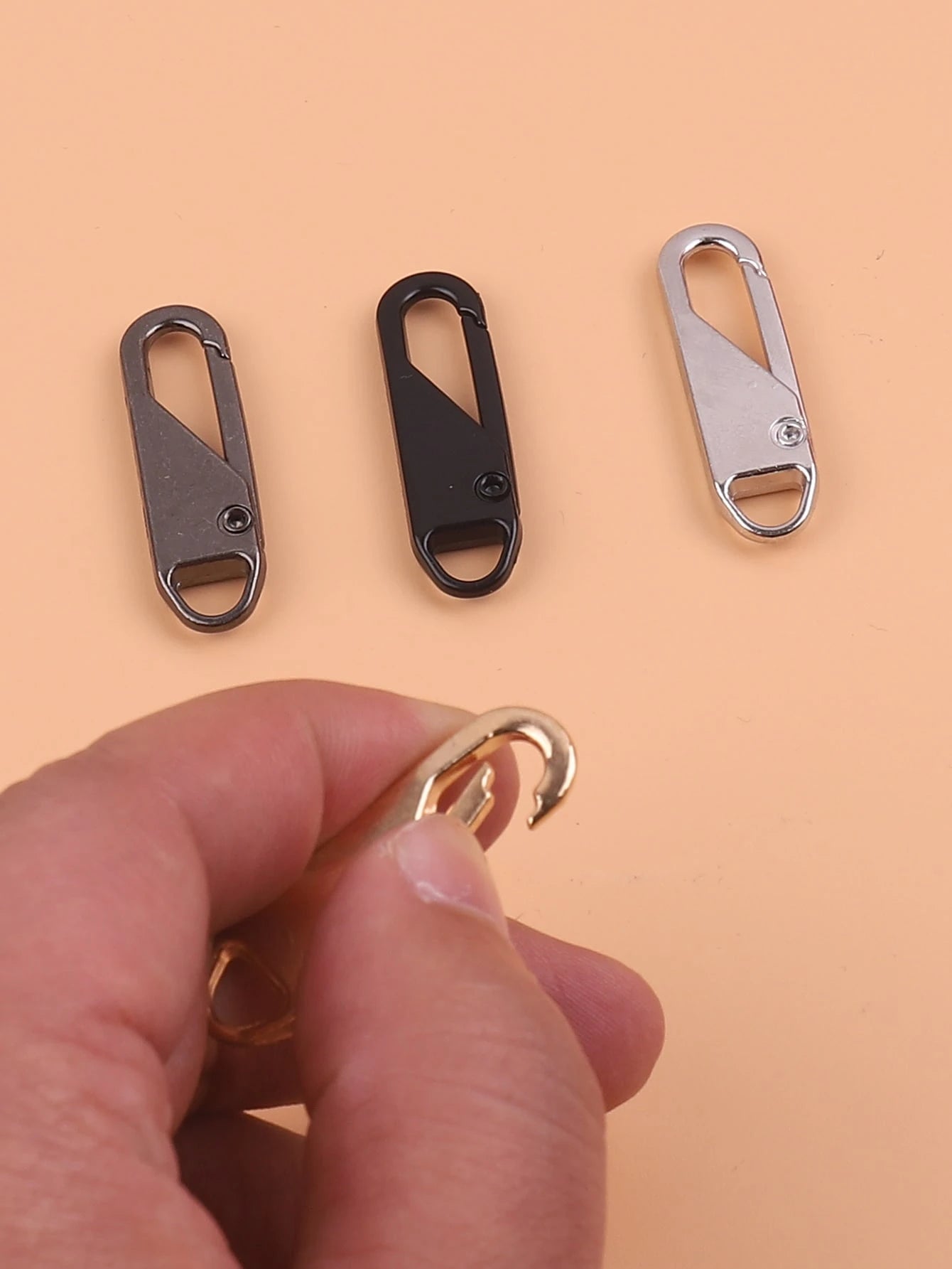 4pcs Zipper Repair Full Set Tools Joiners Swiftly Fix Broken Zipper On Handbags, Bags, And Clothing
