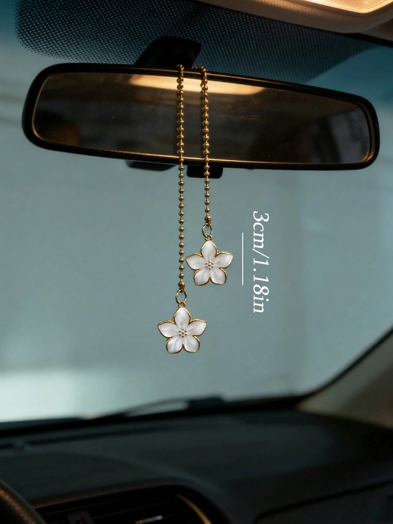 5-Petal Flower Shaped Metal Car Rearview Mirror Pendant, Interior Decor Accessories For Women