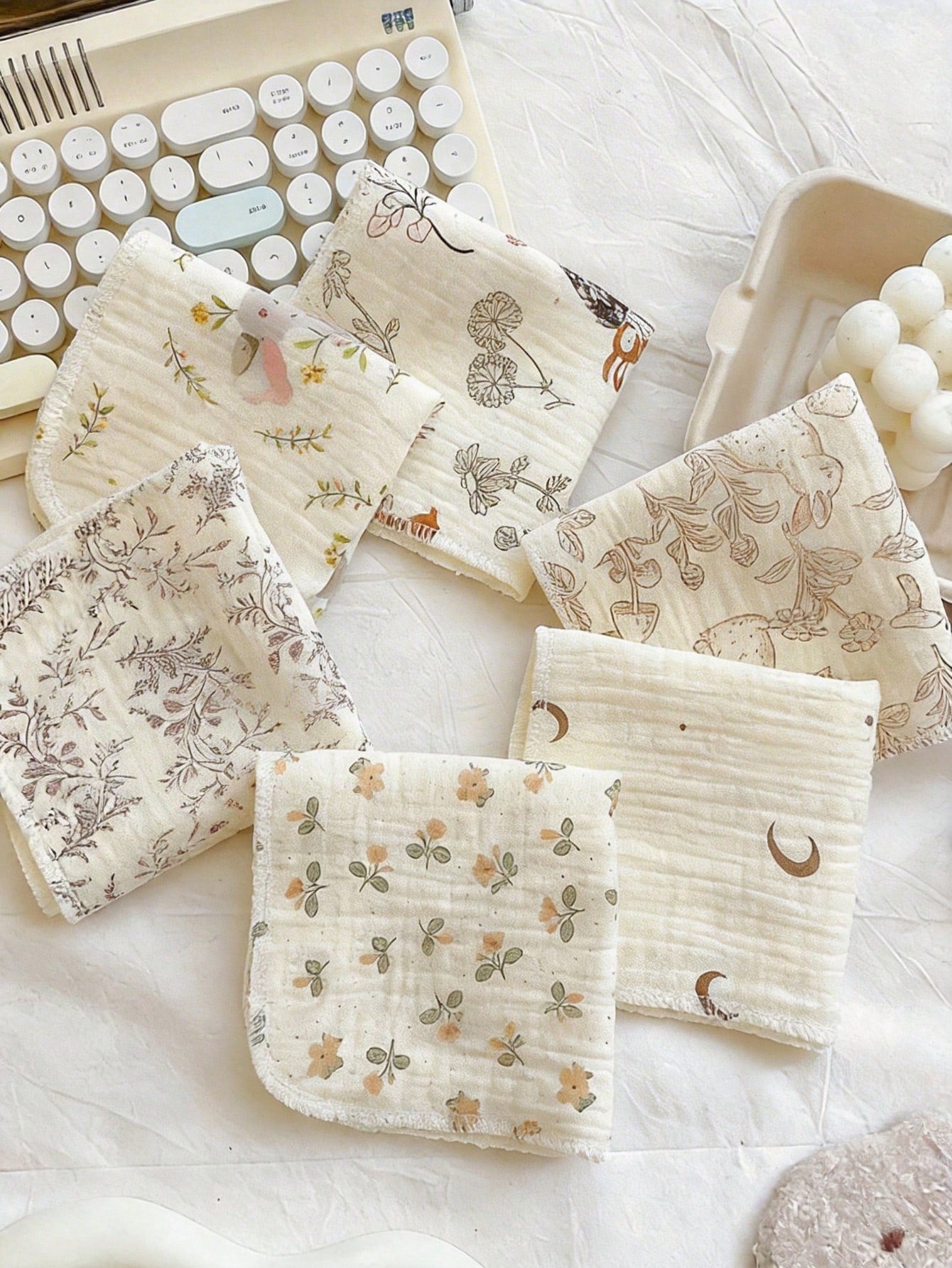 5pcs Baby Muslin Washcloth, Soft Newborn Face Towel, Reusable Cute Printed Multi-Purpose Small Handkerchief