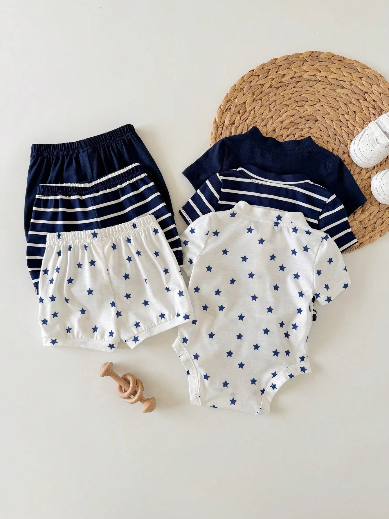 6pcs/Set Newborn Baby Boy/Girl Cute Striped Blue Short Sleeve Bodysuit & Shorts 4-Piece Outfit, Suitable For Home & Outdoor, Summer