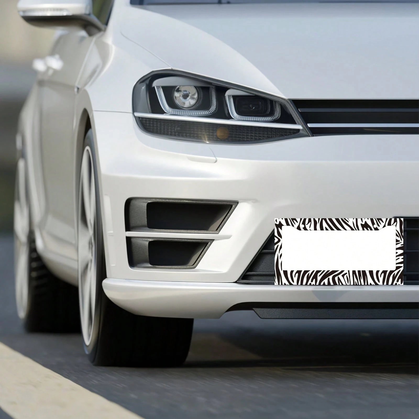 A Zebra-Pattern License Plate Frame Designed As A Vehicle Decorative Cover.This Aluminum Bracket Holder Is Rust-Proof, Noise-Proof, And Weather-Resistant, Suitable For Standard American License Plates