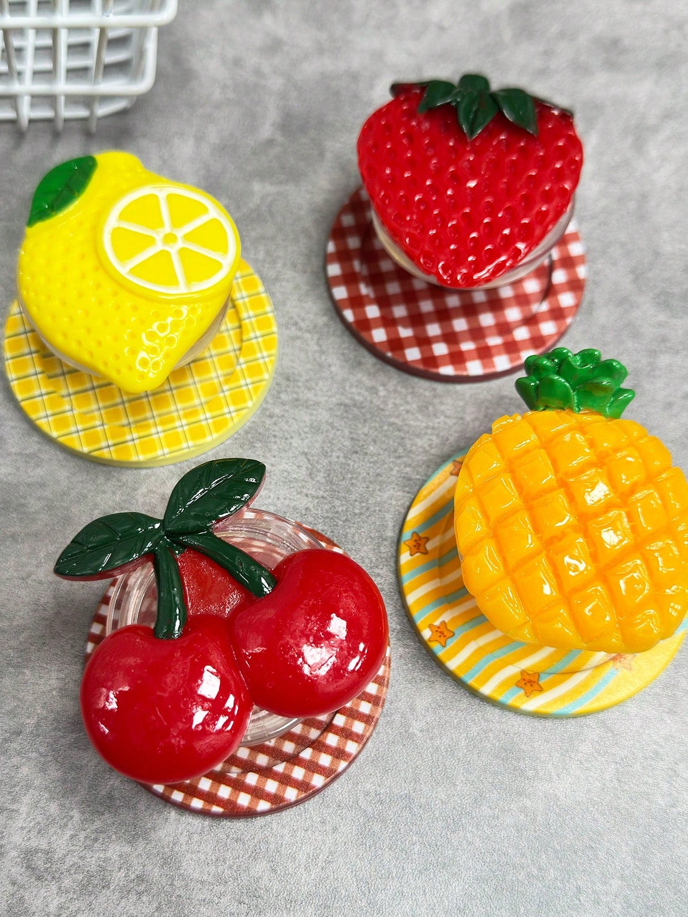 Adjustable Fruit Element 3D Acrylic Phone Push-Pull Stand 1pc INS Style Acrylic Fruit (Cherry, Strawberry, Lemon, Pineapple) Magnetic Adsorption Phone Holder, Foldable Portable Air Cushion Desktop Pho