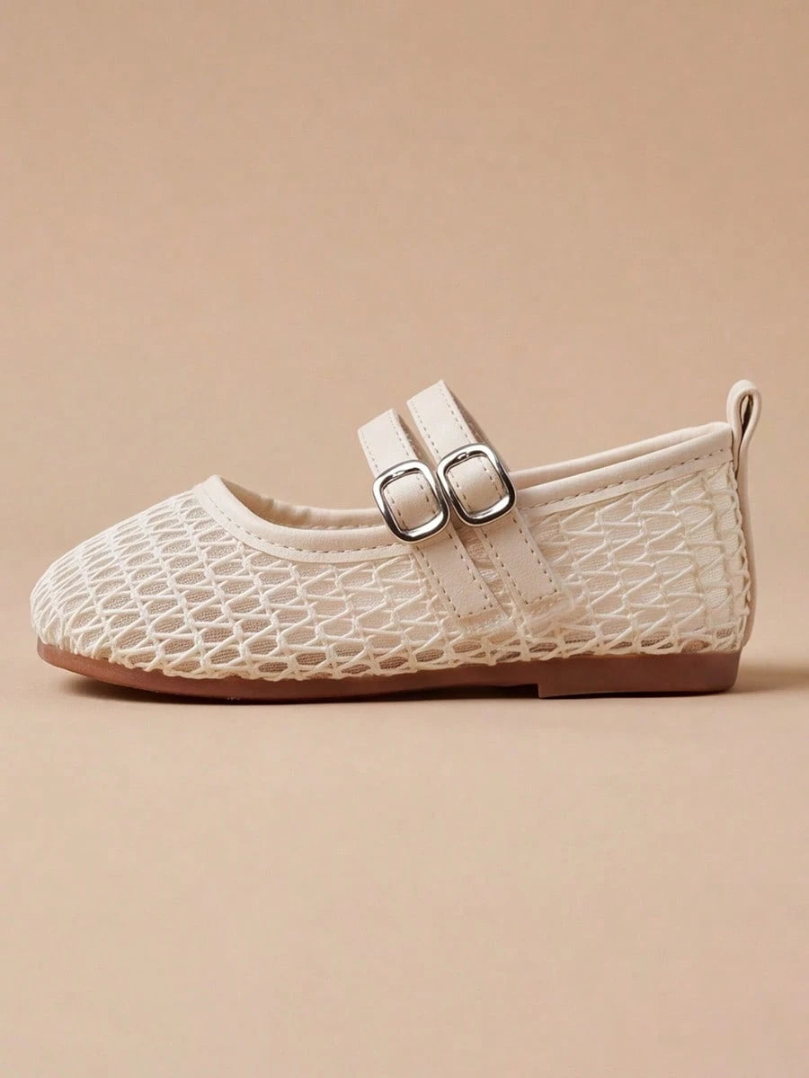 Adjustable Strap Cream White Mary Jane Shoes, Mesh Flat Shoes For Girls Aged 3-12, Breathable Design For School And Travel
