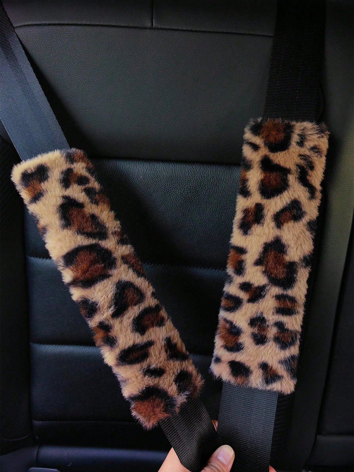 All-Season Thick Leopard Print Steering Wheel Cover, Shoulder Strap Protector, Can Be Used With A Set Of Products, Anti-Slip, Comfortable, Warm, Breathable
