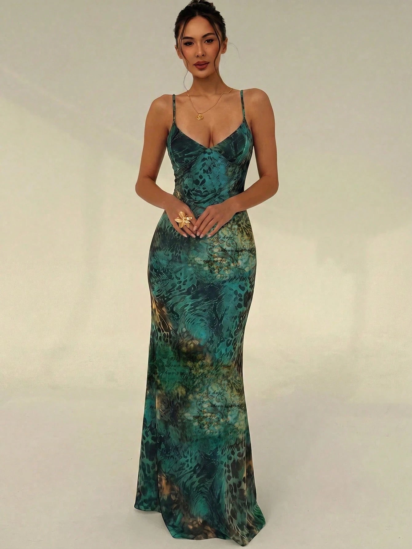 Aloruh Summer Vacation Sexy Green Leopard Print Spaghetti Strap Lace-Up Bodycon Women's Dress, Suitable For Home, Beach Party, Fashion, Casual, Work, Date