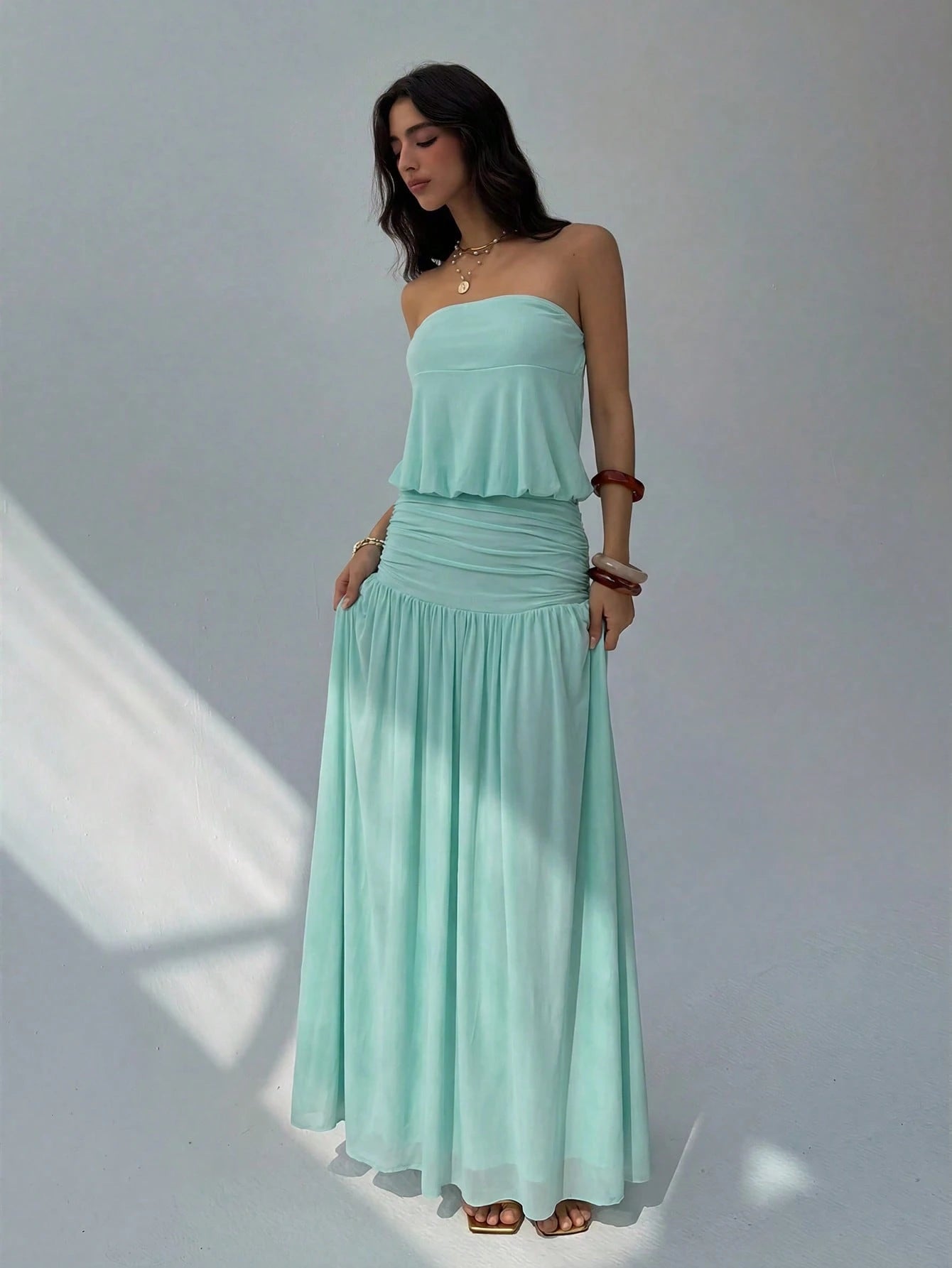 Aloruh Women's Romantic Sexy Solid Blue Strapless Ruched Waist A-Line Dress, Suitable For Spring/Summer Vacation & Date,Summer Dresses For Women