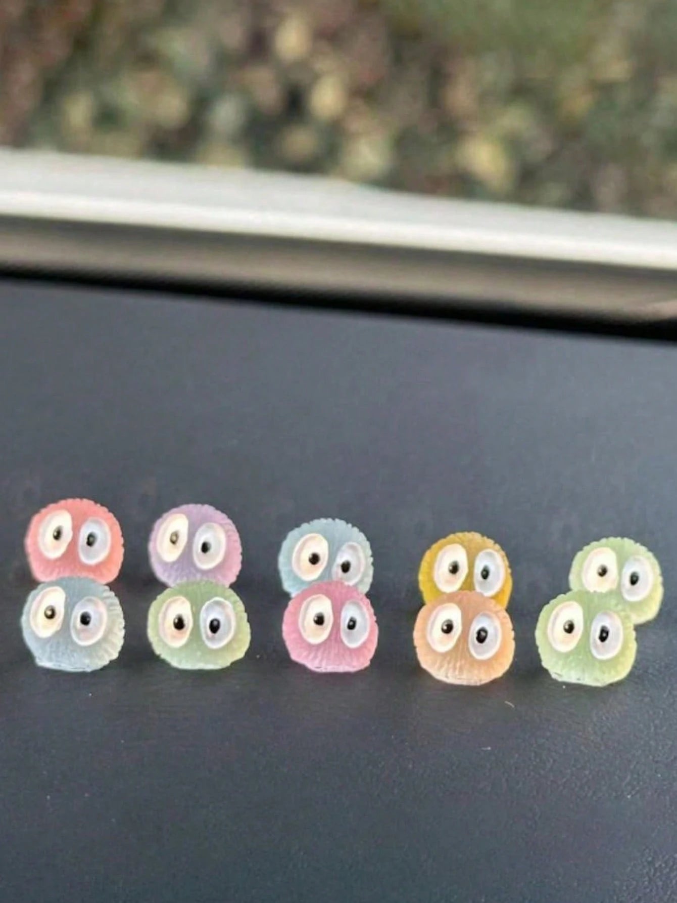 Assorted Luminous Coal Ball Car Interior Decor, Fit For Dashboard, Rearview Mirror, Window Trim, Small Car Accessories, Electric Vehicle Decor, Electric Scooter, Motorcycle Rearview Mirror Decor, Moto