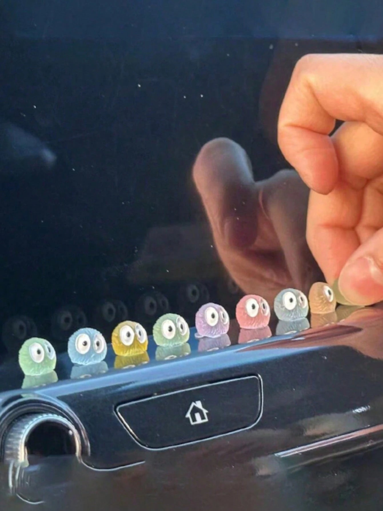 Assorted Luminous Coal Ball Car Interior Decor, Fit For Dashboard, Rearview Mirror, Window Trim, Small Car Accessories, Electric Vehicle Decor, Electric Scooter, Motorcycle Rearview Mirror Decor, Moto