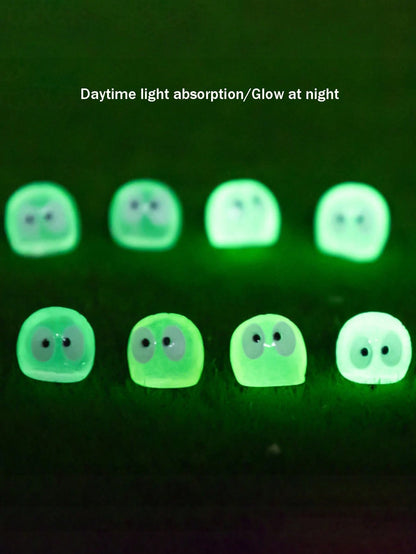 Assorted Luminous Coal Ball Car Interior Decor, Fit For Dashboard, Rearview Mirror, Window Trim, Small Car Accessories, Electric Vehicle Decor, Electric Scooter, Motorcycle Rearview Mirror Decor, Moto