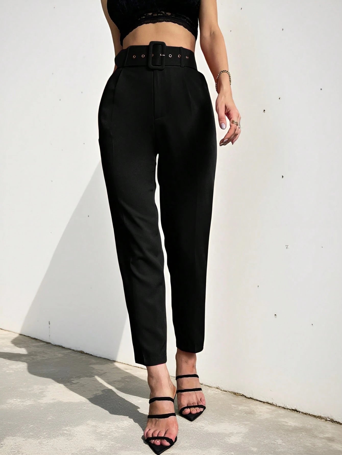 Aveloria Modichic Solid Belted Tapered Pants  Fall Cloth For Women