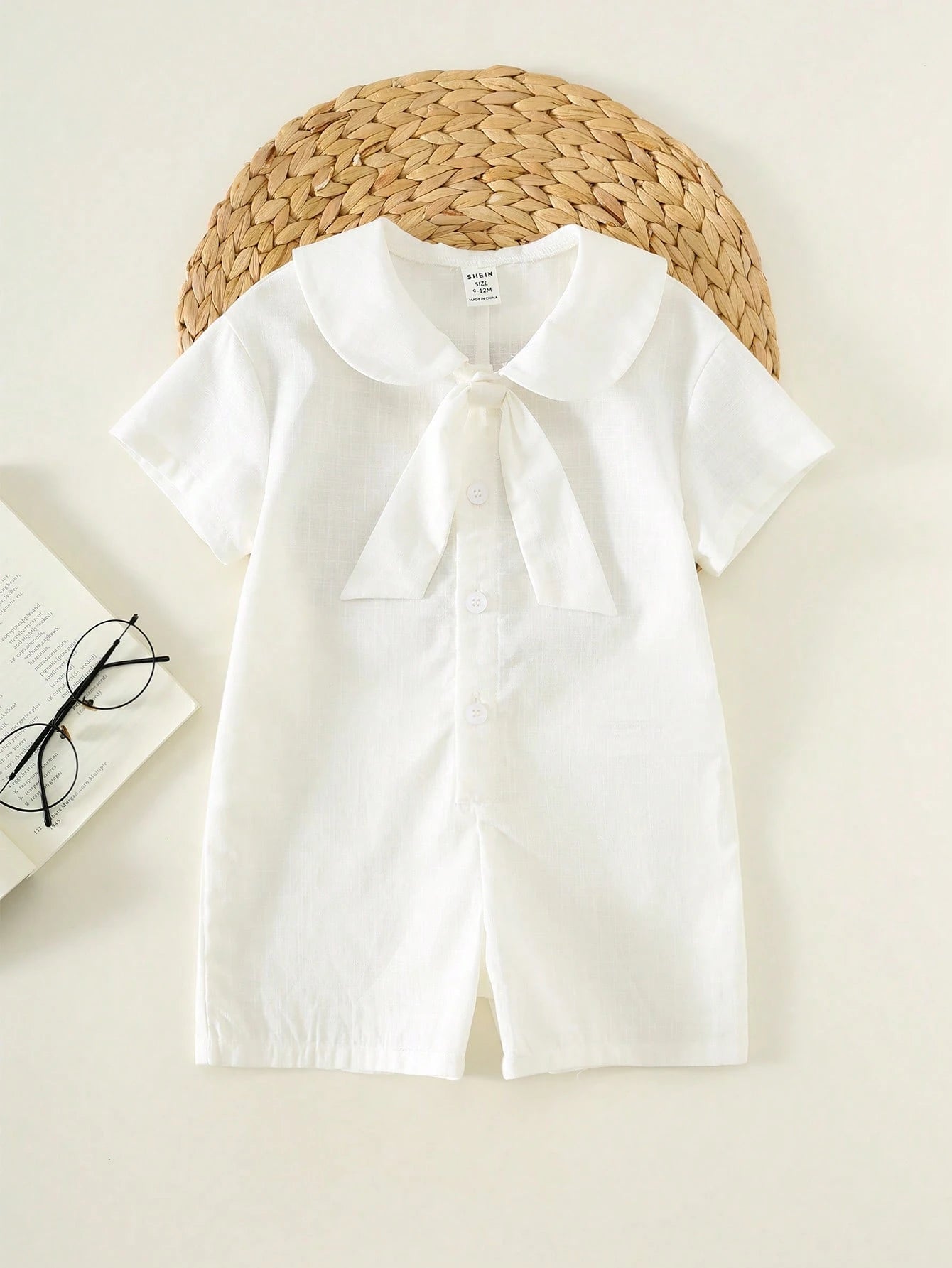 Baby Boy/Girl Casual Collegiate Vacation White Short Sleeve Shirt & Shorts Romper, Suitable For Spring/Summer Wear