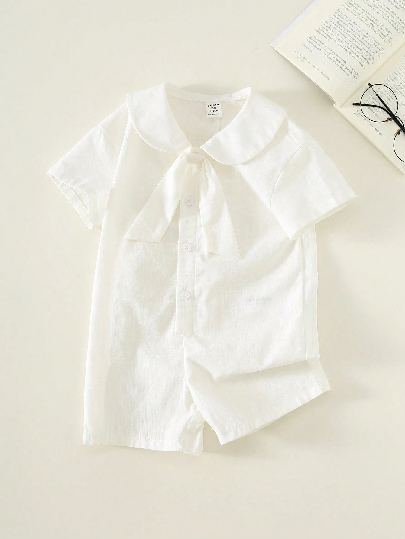 Baby Boy/Girl Casual Collegiate Vacation White Short Sleeve Shirt & Shorts Romper, Suitable For Spring/Summer Wear