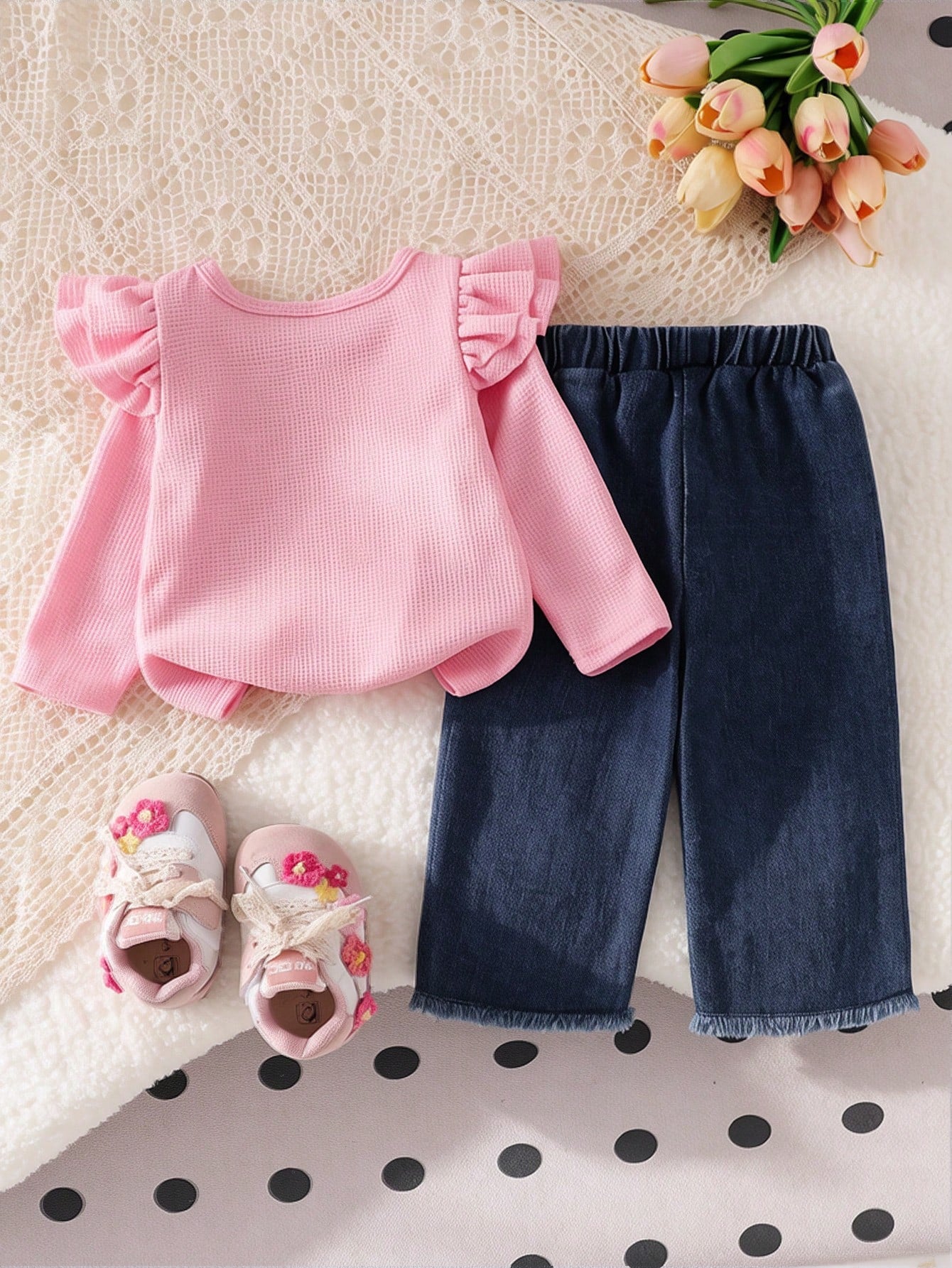 Baby Girl 2pcs Set, Ruffled Collar Pink Waffle Blouse + Gradient Floral Applique Denim Pants, Sweet Style For Spring/Autumn