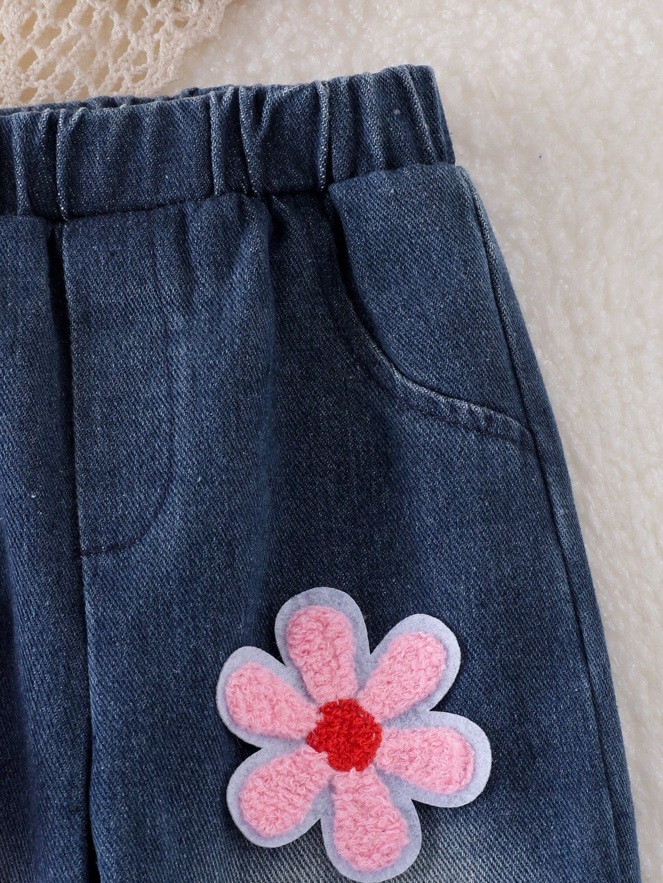 Baby Girl 2pcs Set, Ruffled Collar Pink Waffle Blouse + Gradient Floral Applique Denim Pants, Sweet Style For Spring/Autumn