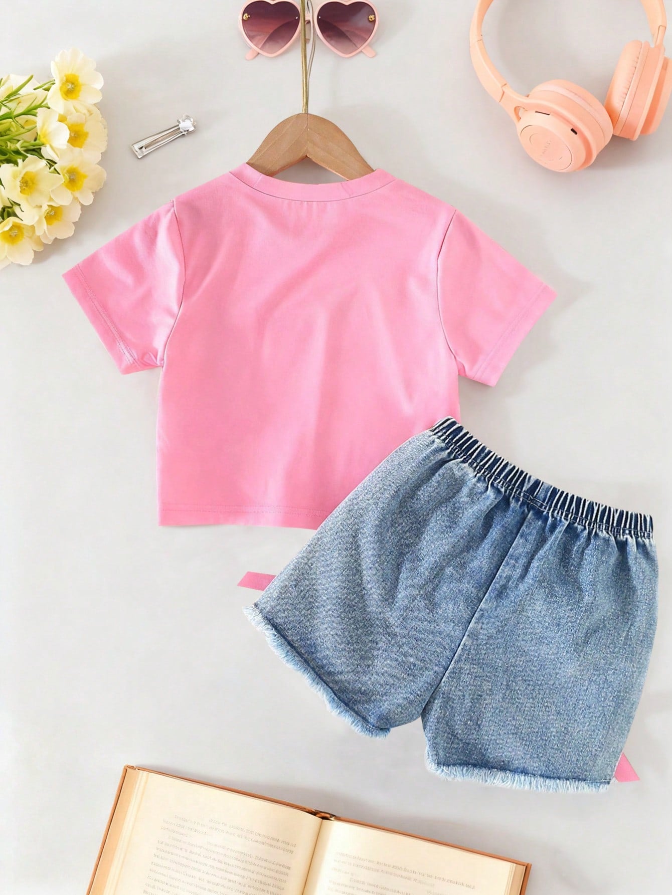 Baby Girl Cartoon Print Short Sleeve Top And Solid Color Denim Shorts