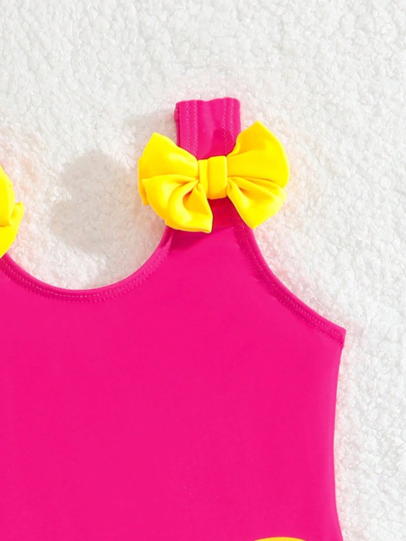 Baby Girl Little Yellow Duck Print Bow Decor One-Piece Swimsuit