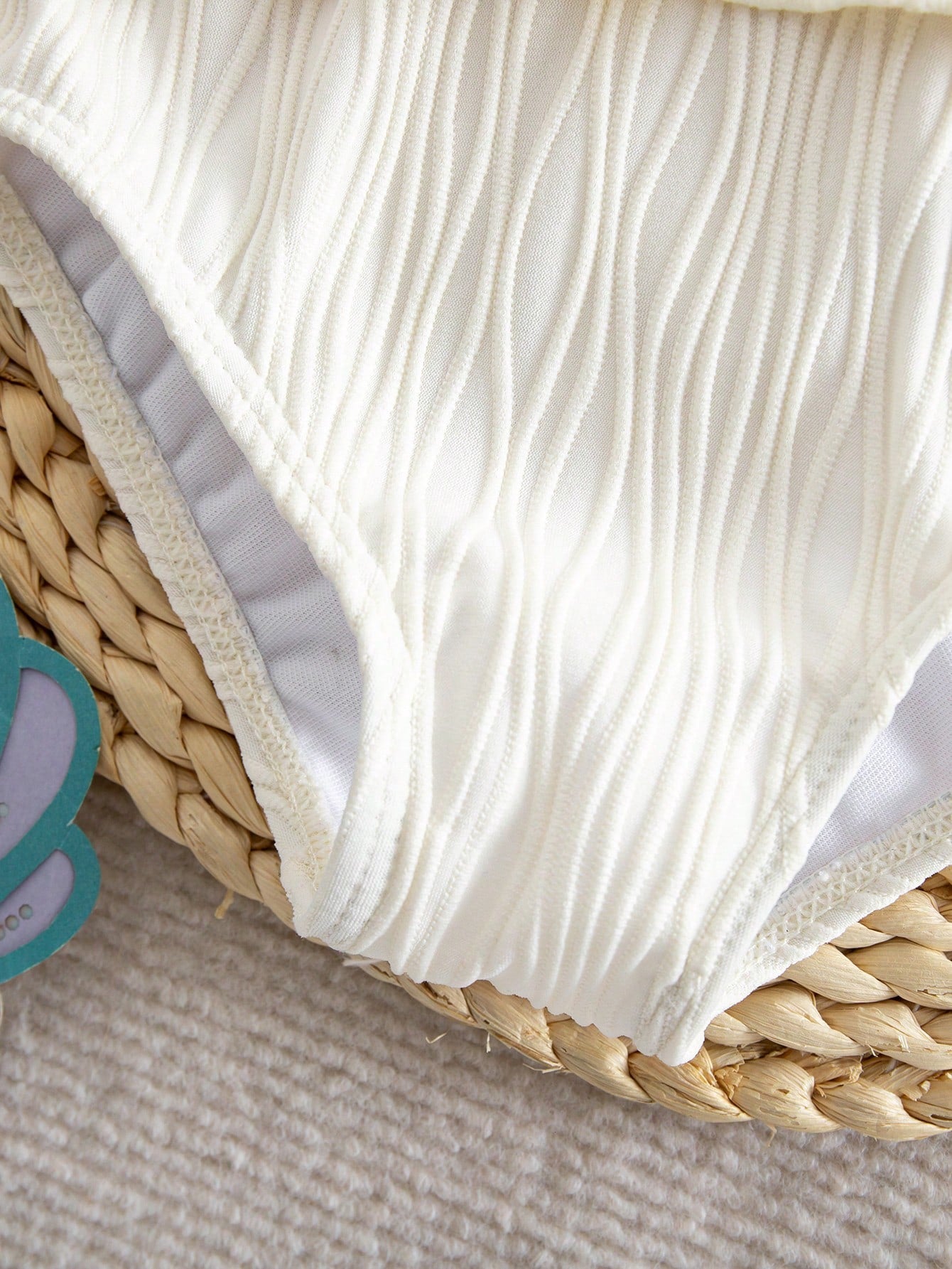 Baby Girl One-Piece Swimsuit,Holiday White Ruffle Seashell Frilled Monokini,Cute Polyester Summer Beach Bathing Suit,Fashionable Toddler Swimwear