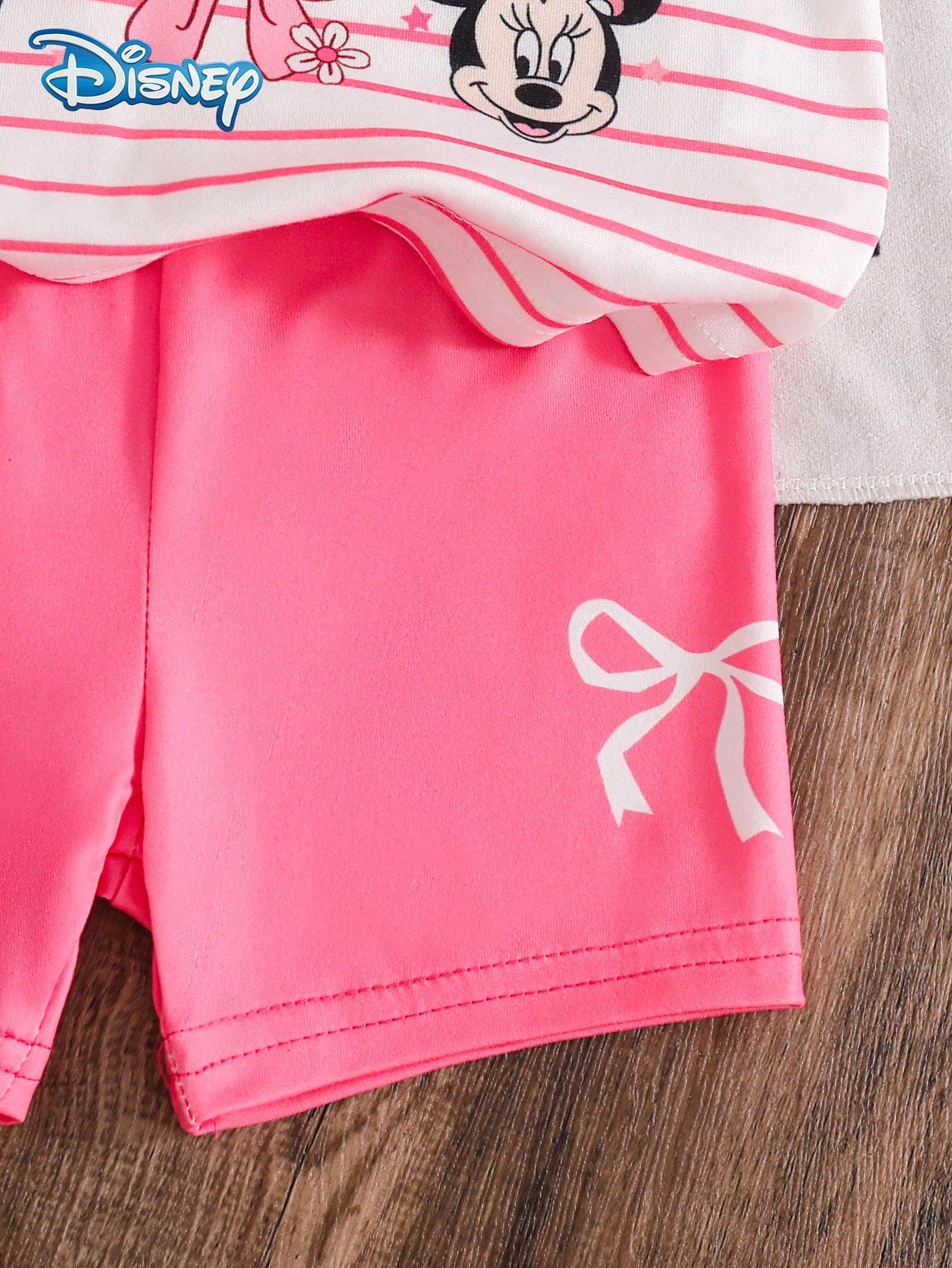 Baby Girls T-Shirt Set, Summer Disney Sweet Style, Fitted Round Neck White & Pink Striped Minnie Mouse Multi-Face Print Short Sleeve T-Shirt + Fuchsia Bow Shorts 2-Piece Set, Casual Daily Outing, Vaca