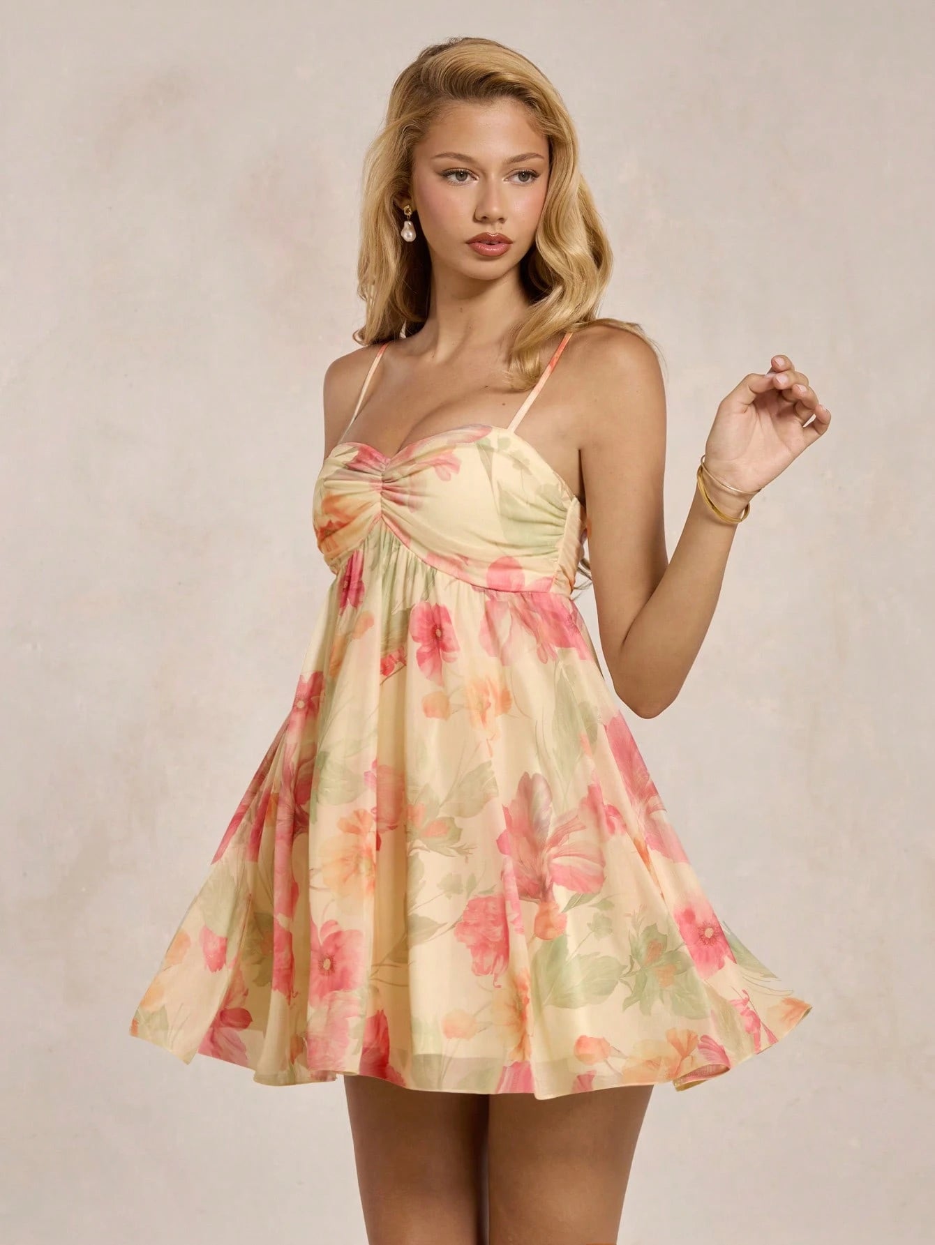 BAE Spring/Summer Solid Yellow Ditsy Floral Small Flower Print Sleeveless Cami Dress, Elegant Sweet Cute Mini Sun Dress, Mini Dress, Suitable For Romantic Dates, Parties, Formal Gatherings, Wedd