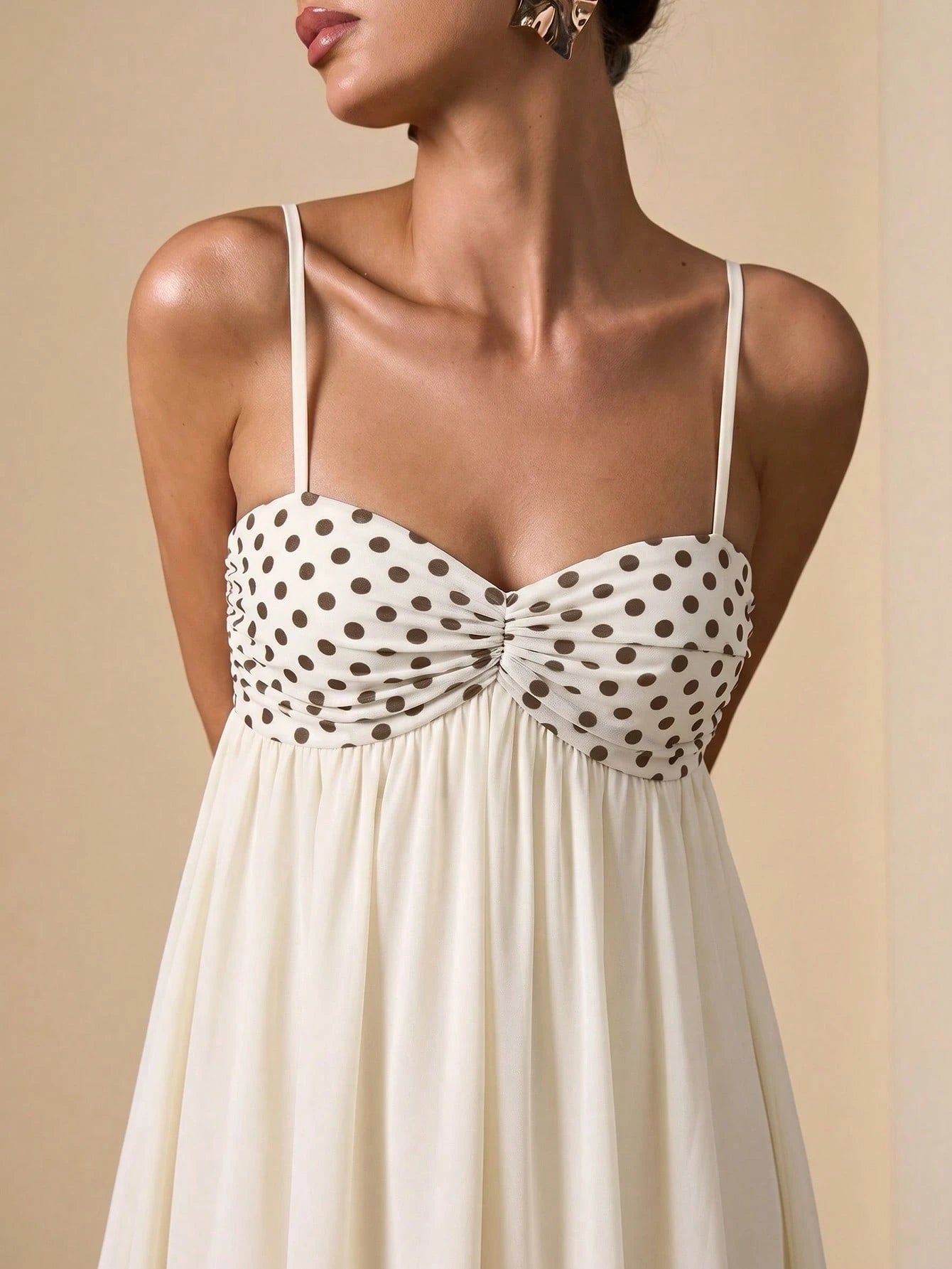 BAE Spring/Summer White Polka Dot Spaghetti Strap Dress, Heart Neckline Waist Cinched Flared Skirt, Gentle Sweet Date Dress,Dresses For Women Summer