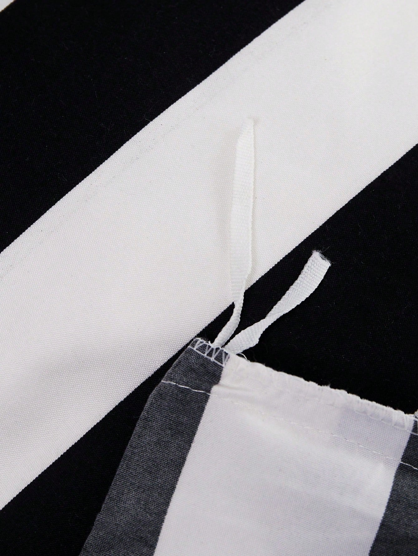 Black And White Stripe Duvet Cover And Pillowcase Set Of 3 (Without Filler)