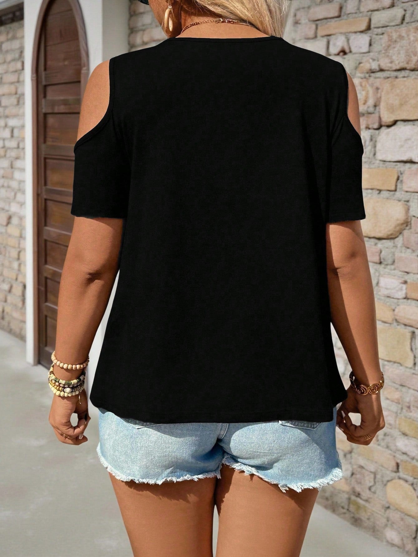Breezaya Plus Size Women's Solid Color Off-Shoulder Short Sleeve Casual T-Shirt
