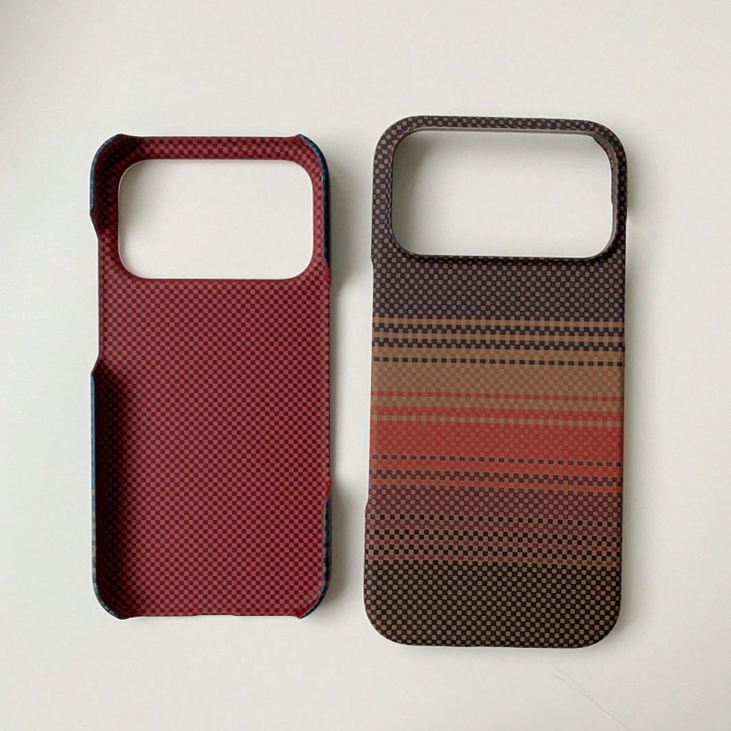 Carbon Fiber Pattern Case Suitable For IPhone 17 Pro, Kevlar Water Sticker, Half-Cover Hard Case For Apple 16