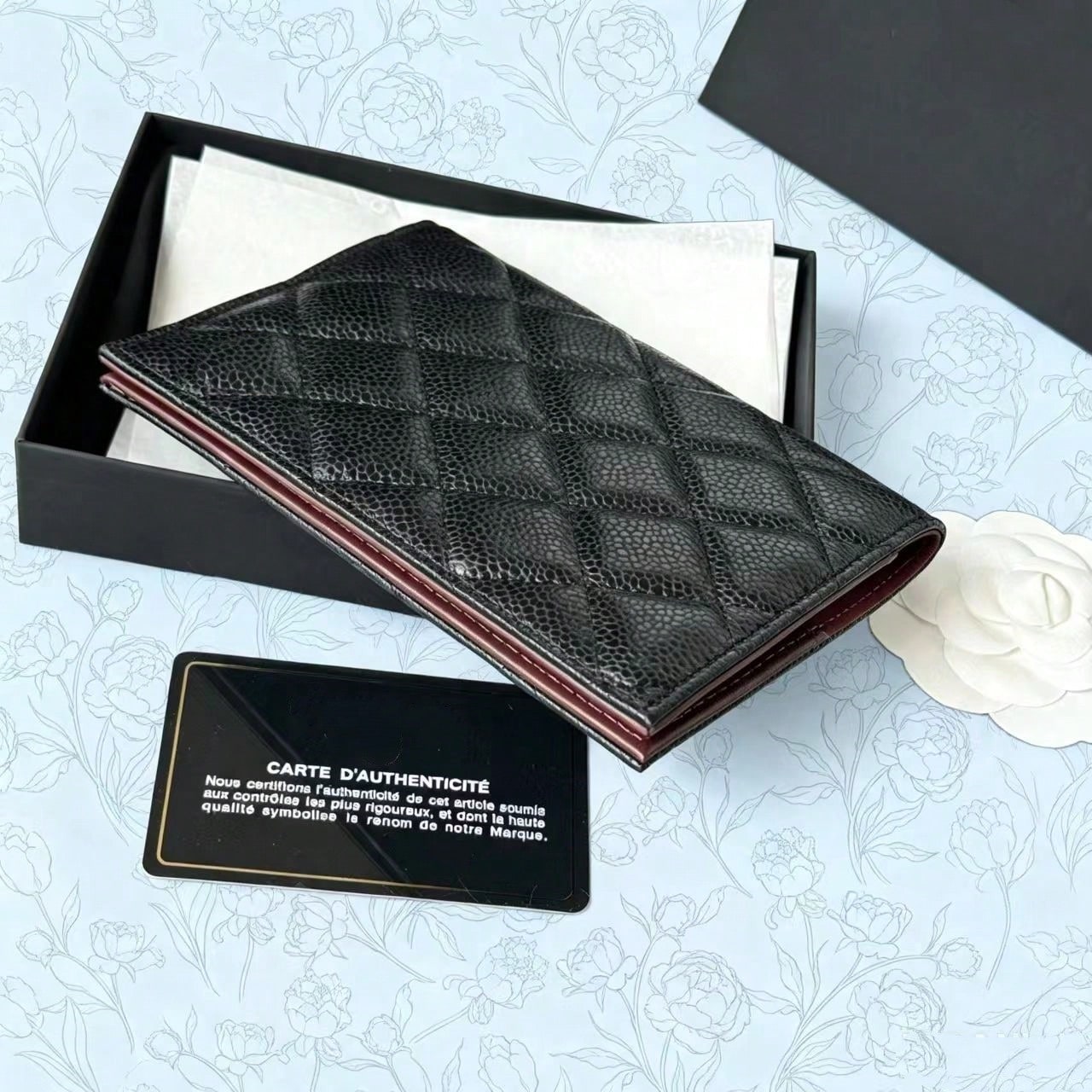CHAN Caviar Series Lightweight Minimalist Stylish Solid Color Genuine Leather Clutch Bag Passport Holder Suitable For Commuting, Daily Use, And Dating