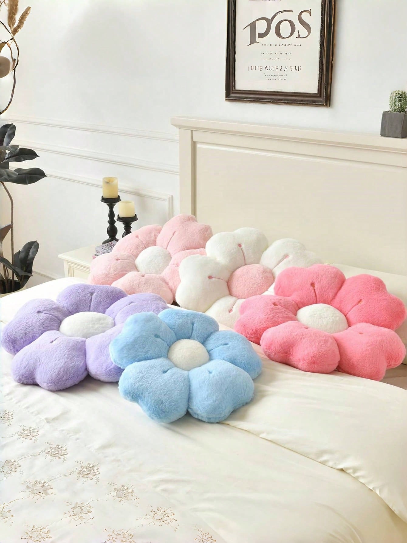 Christmas Decorative Pillows, Adorable Daisy Flower Cushions, Soft Faux Rabbit Fur Pillows For Sofas, Bedrooms, And Living Rooms,Perfect For Christmas And New Year Home Decor,A Wonderful Christmas Gif