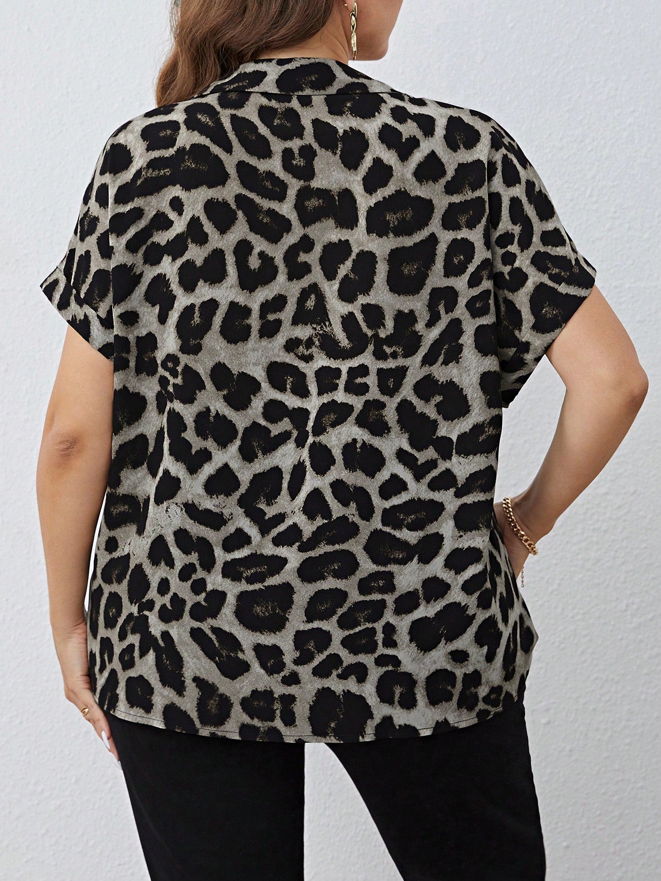 Clasi Plus Leopard Print Batwing Sleeve Shirt