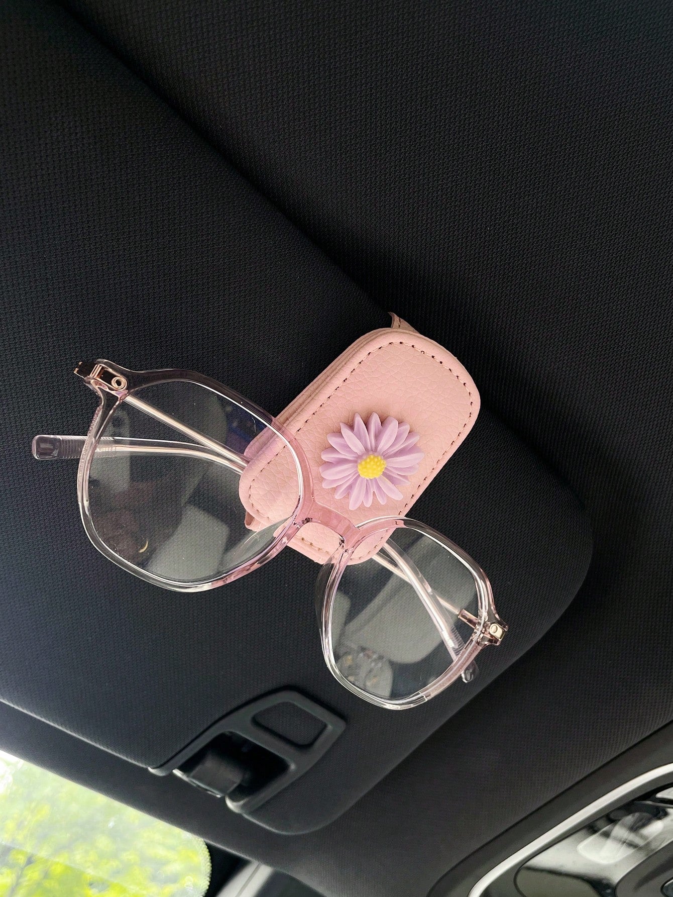 Colorful Daisy Flower Car Sun Visor Glasses Clip, Creative Car Glasses Holder Vehicle Glasses Clip Fashion Glasses Storage PU Leather Material With Magnetic Car Glasses Fashion Glasses Storage Clip Ca