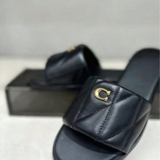 Comfortable And Stylish New Model Women's Flat Sandals Outdoor Wear, Casual, Comfortable, Simple, Retro, Versatile Beach Sandals Women