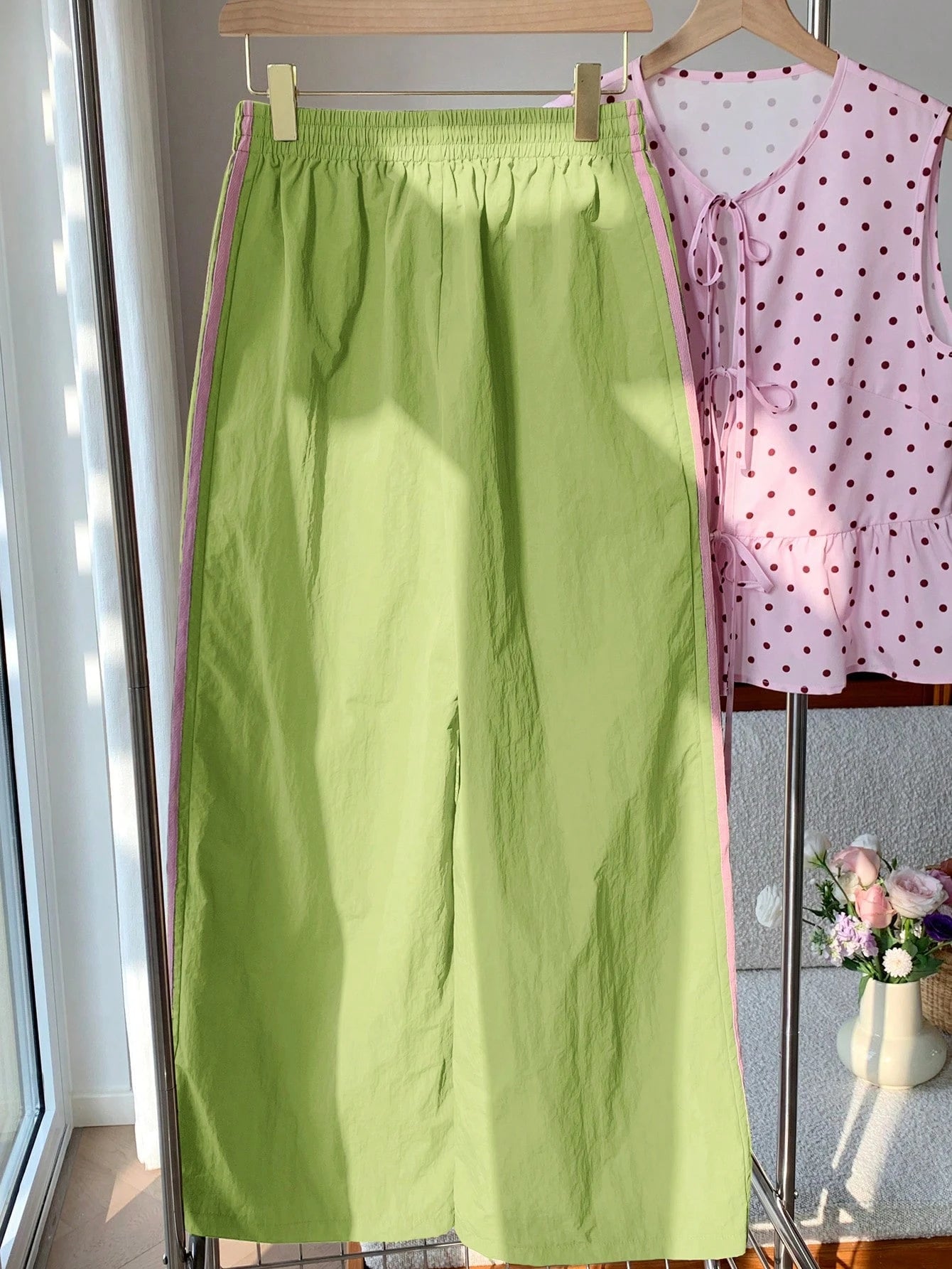 Comfortcana Women's Light Green Side Stripe Elastic Waist Loose Casual Sports Pants, Suitable For Spring/Summer, Christmas, Y2K, New Year Casual Outings