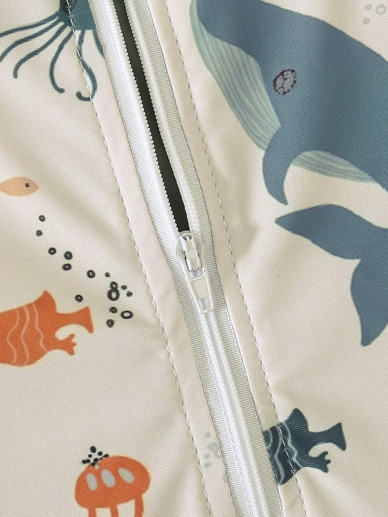 Cozy Pixies Toddler & Kids White Summer Cute Shark & Whale Underwater World Print Long Sleeve Zipper Cover Up Swimwear,Suitable For Vacation,Holiday,Beach,Surfing