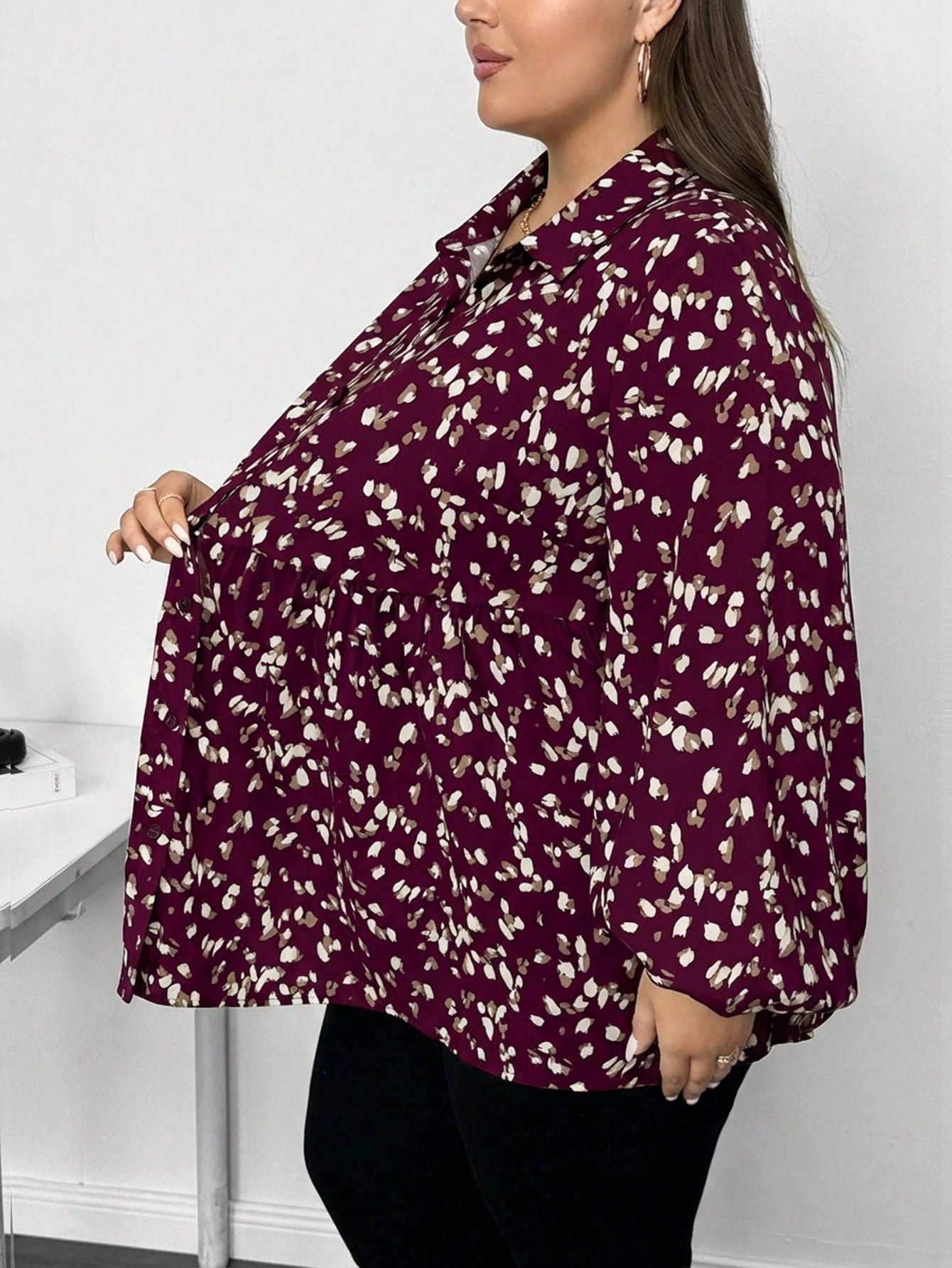 CURVE+ Plus Size Women Casual Traditional Greek Goddess Lantern Sleeve Printed Shirt Suitable For Spring Autumn And Winter 2026 New Year Fall Office