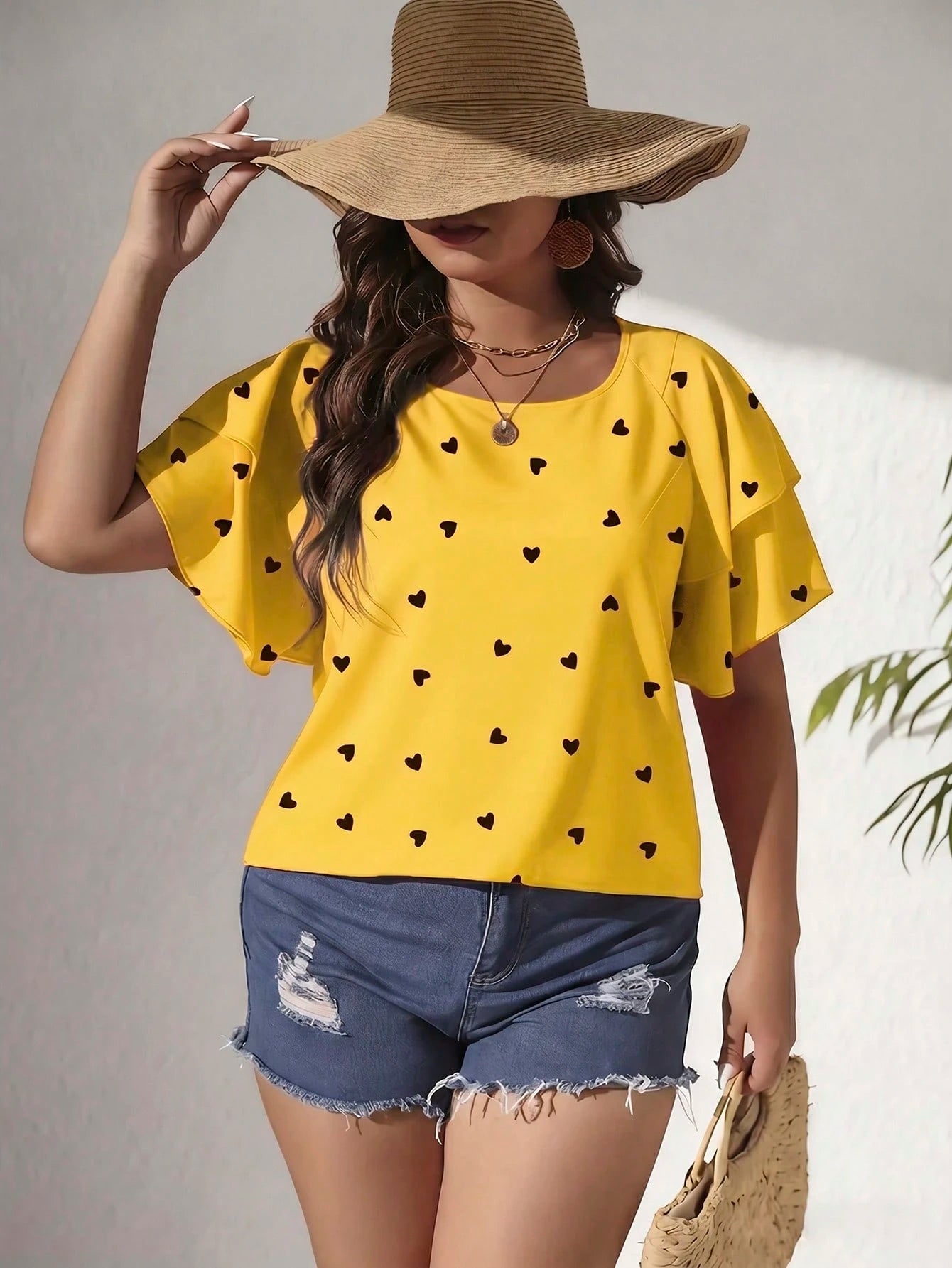 CURVE+ Plus Size Women's Elegant Spring/Summer Casual Allover Heart Print Blouse, Vacation