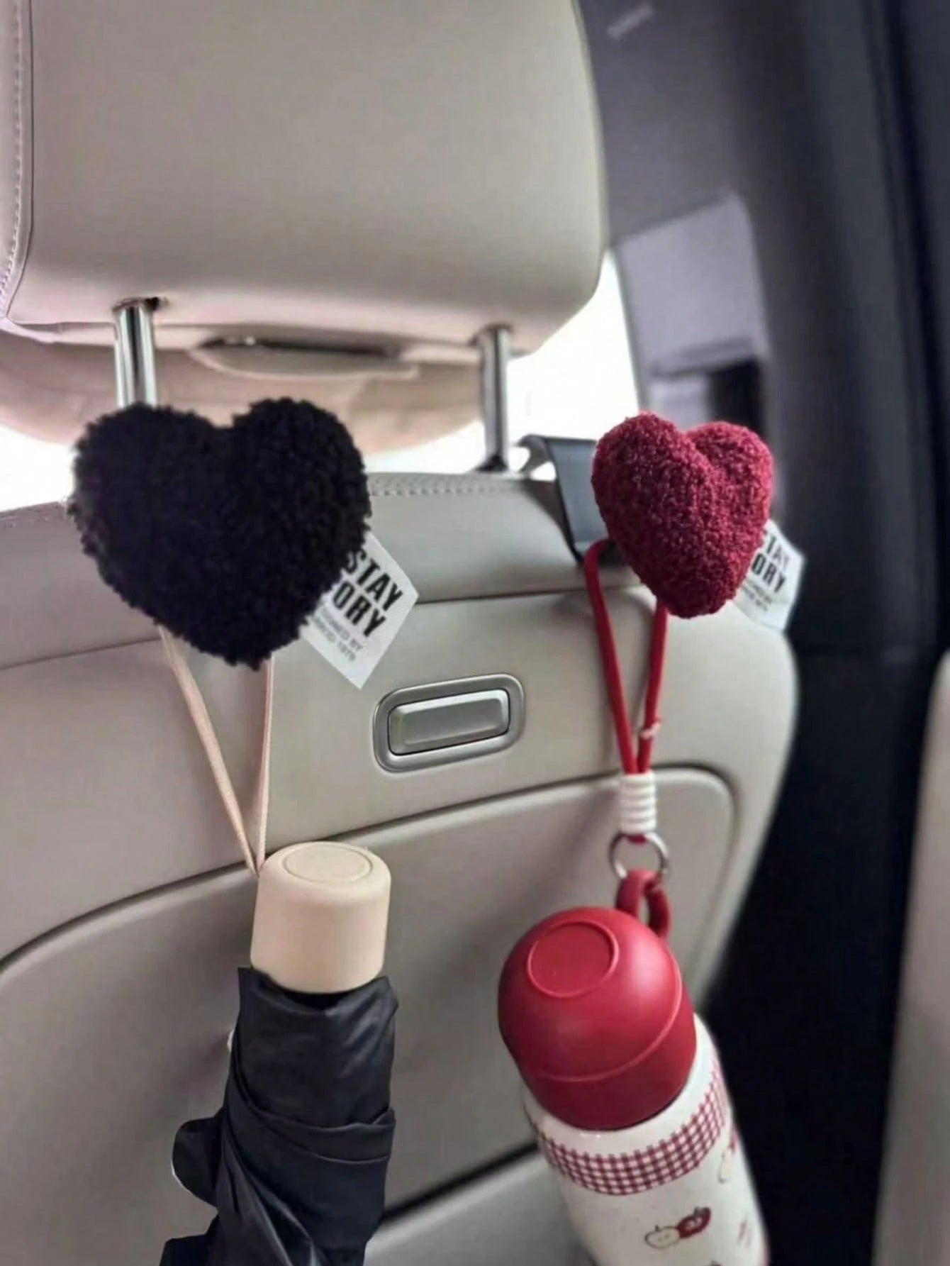 Cute Healing Style Segmented Plush Doll Heart Car Seat Hook, Car Seat Storage Organizer, Women's Car Interior Decor, Car Accessories, Car Interior Decoration, Perfect Gift For Women's Birthday, Back T